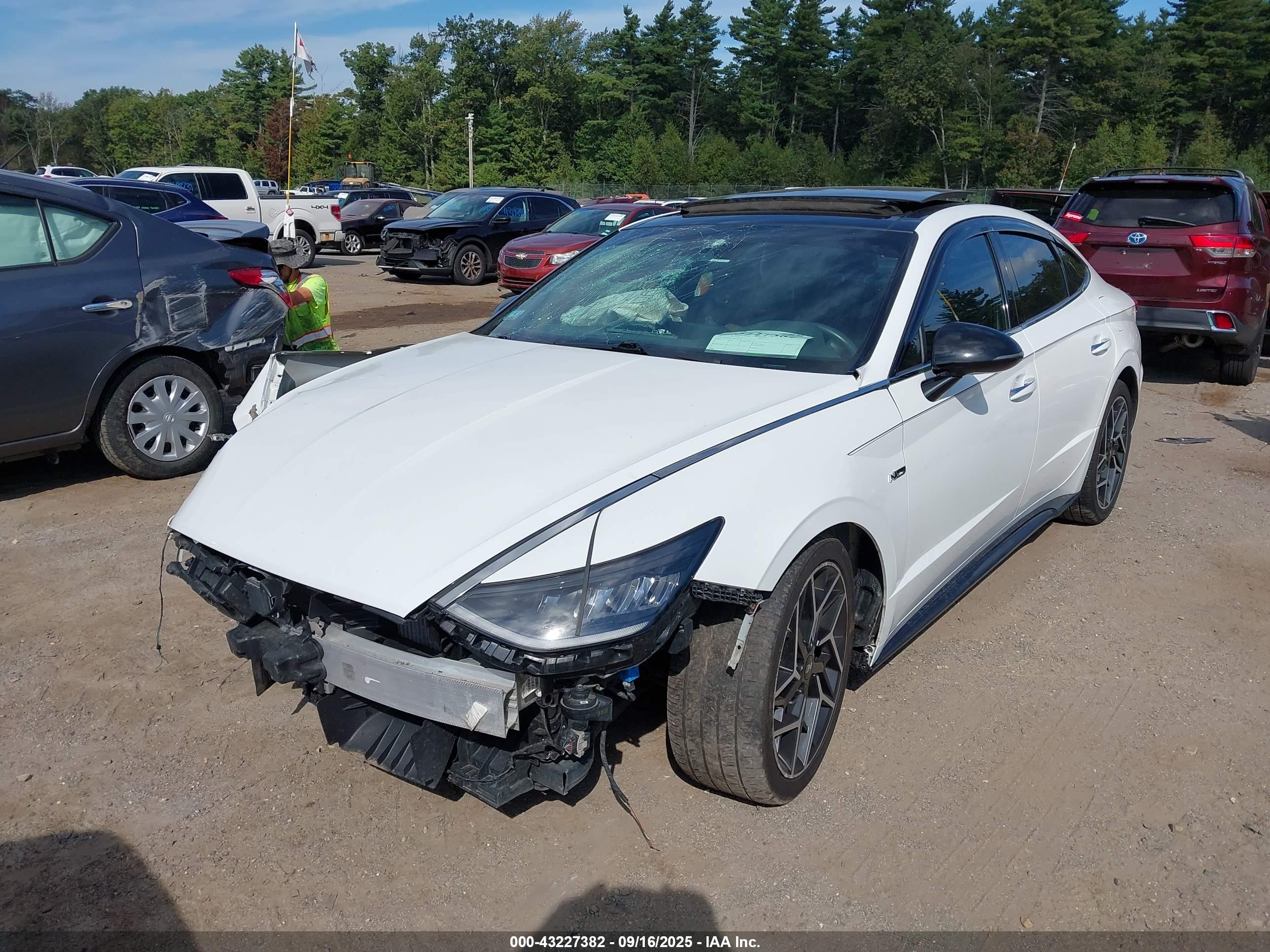 HYUNDAI SONATA image 2