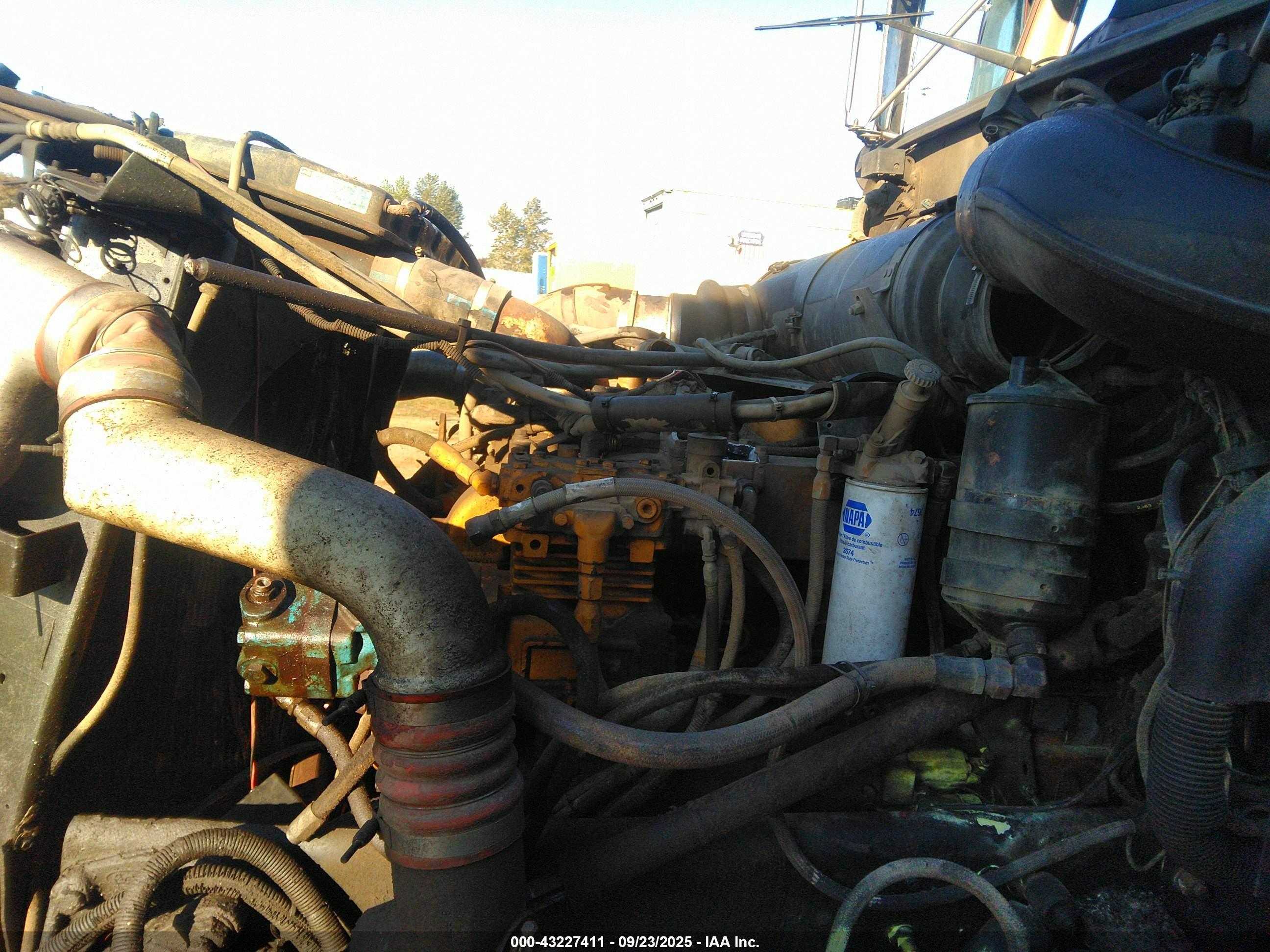 PETERBILT 378 image 10