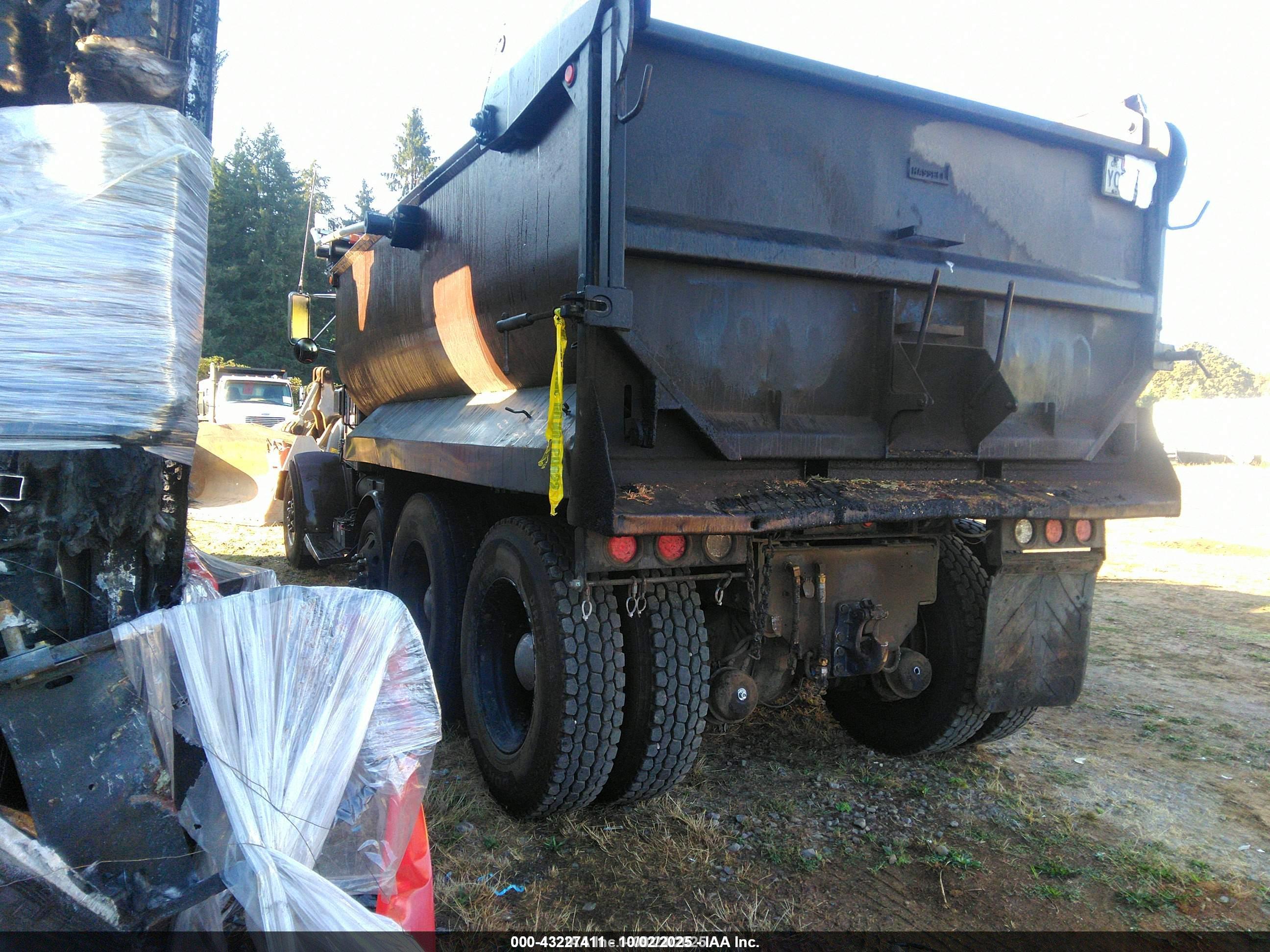 PETERBILT 378 image 3