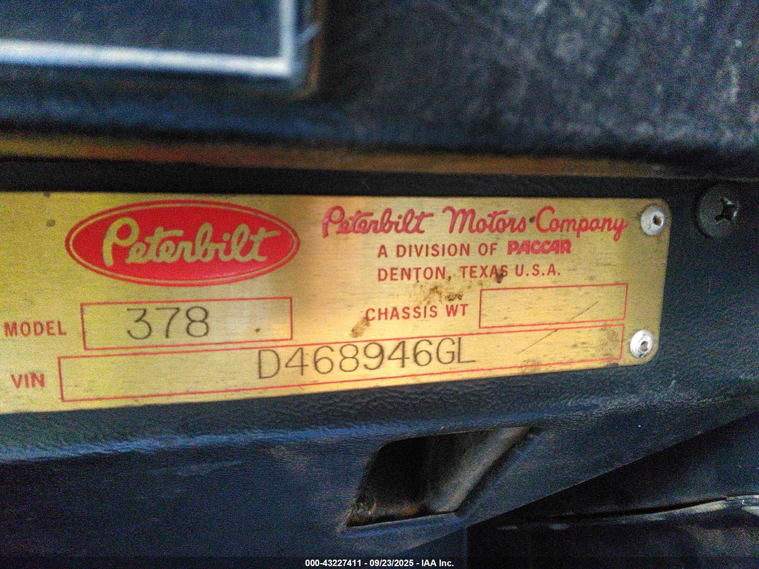 PETERBILT 378 image 9
