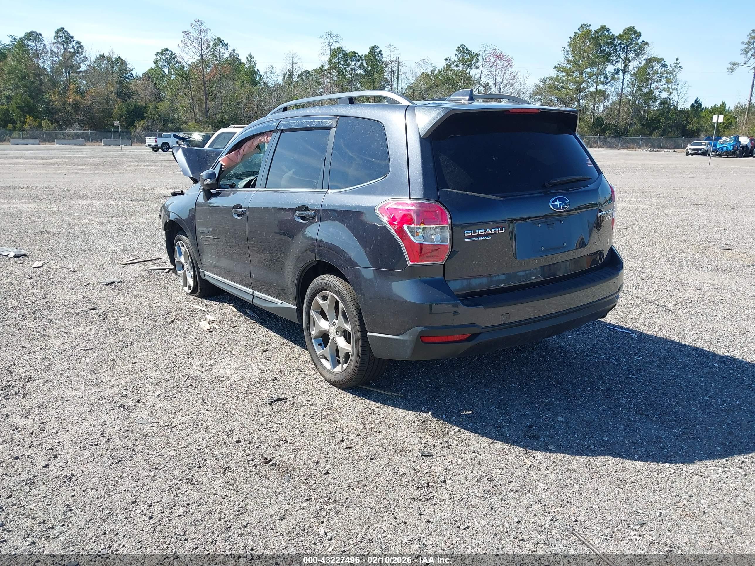 SUBARU FORESTER image 3