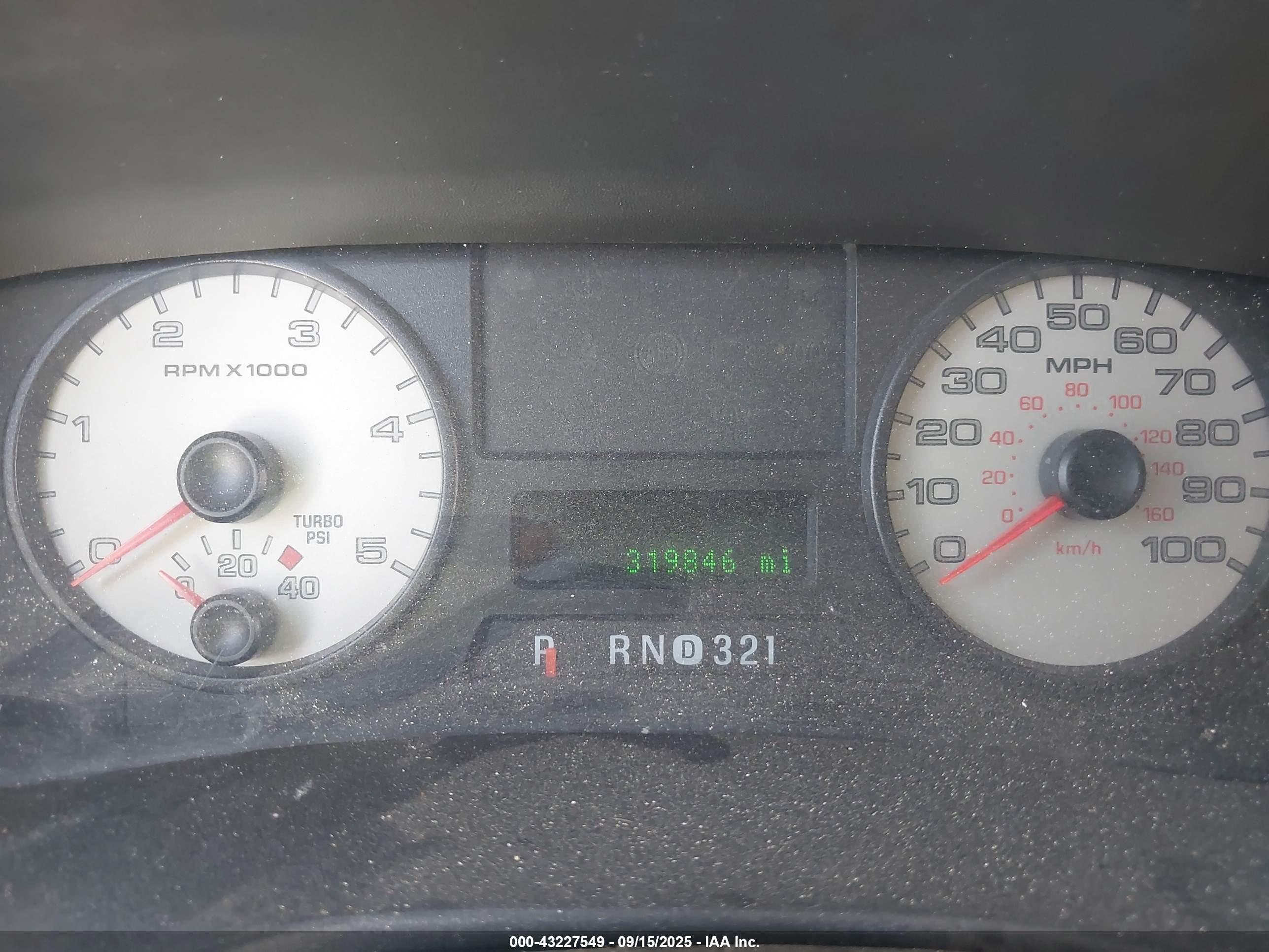 FORD F-250 image 7