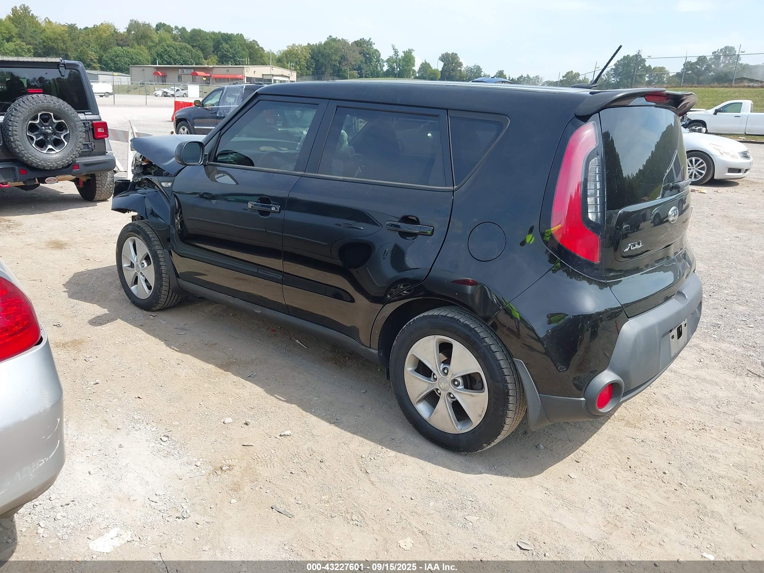 KIA SOUL image 3