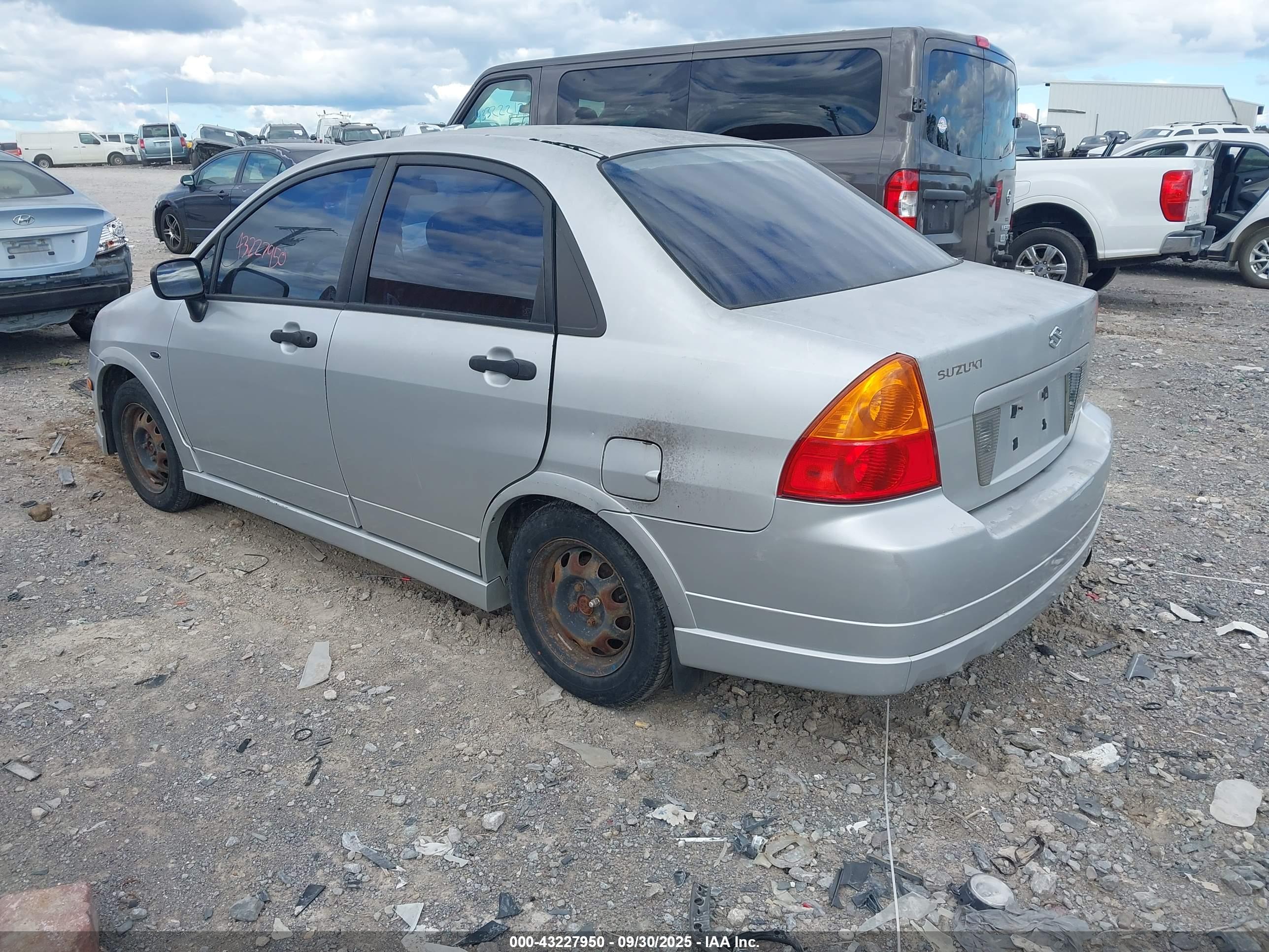 SUZUKI AERIO image 3