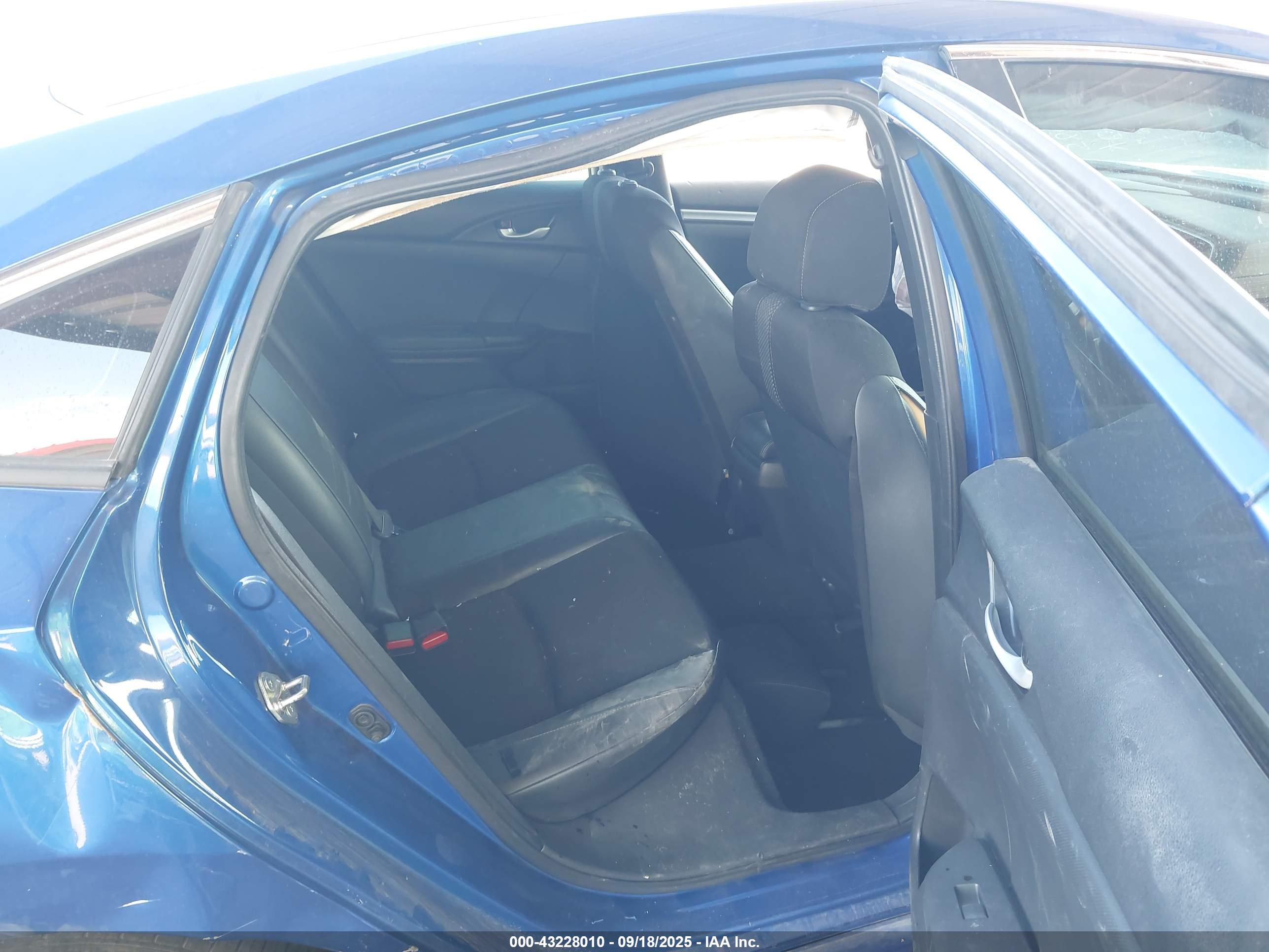 HONDA CIVIC image 8