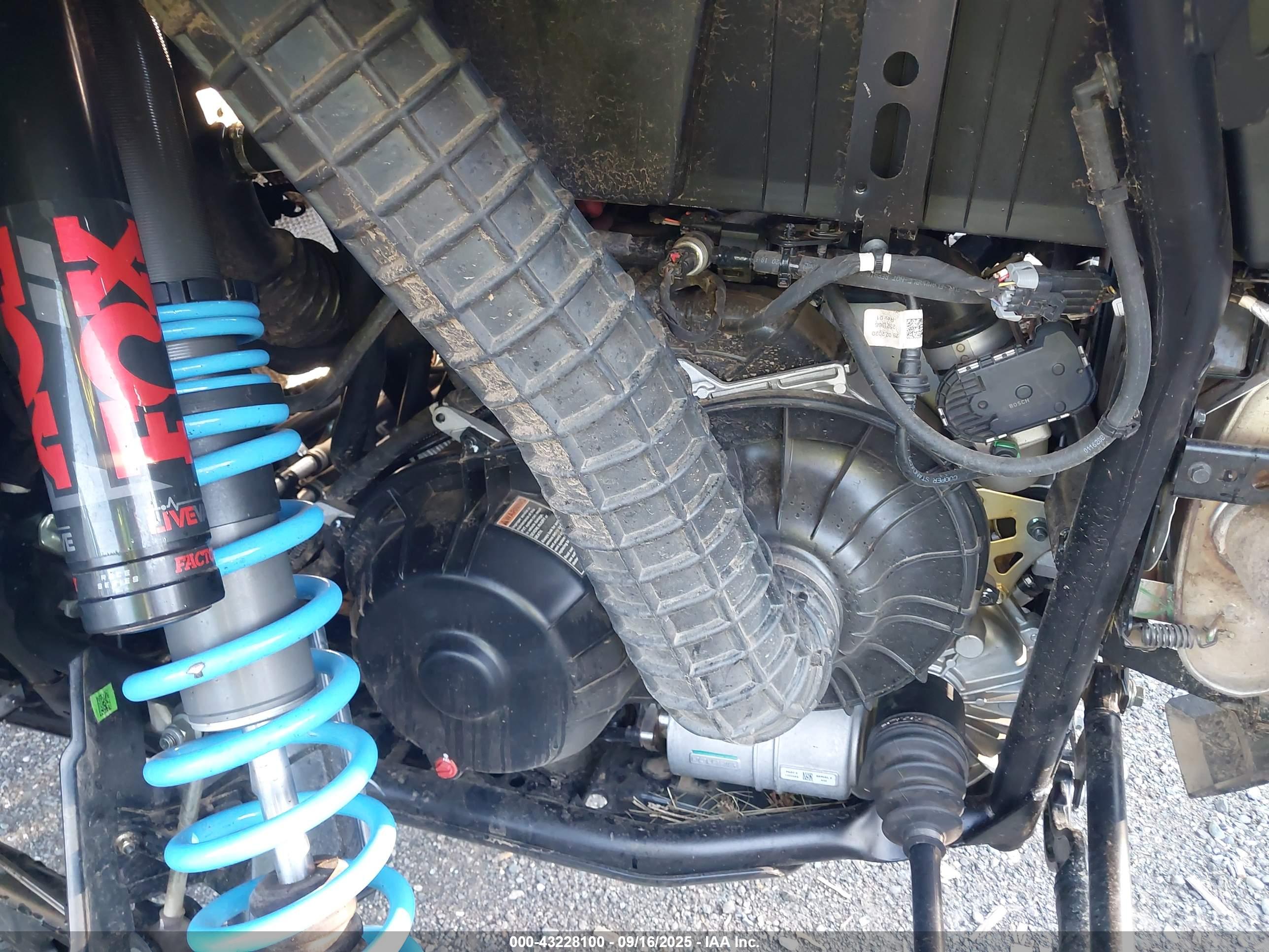 POLARIS RZR image 9