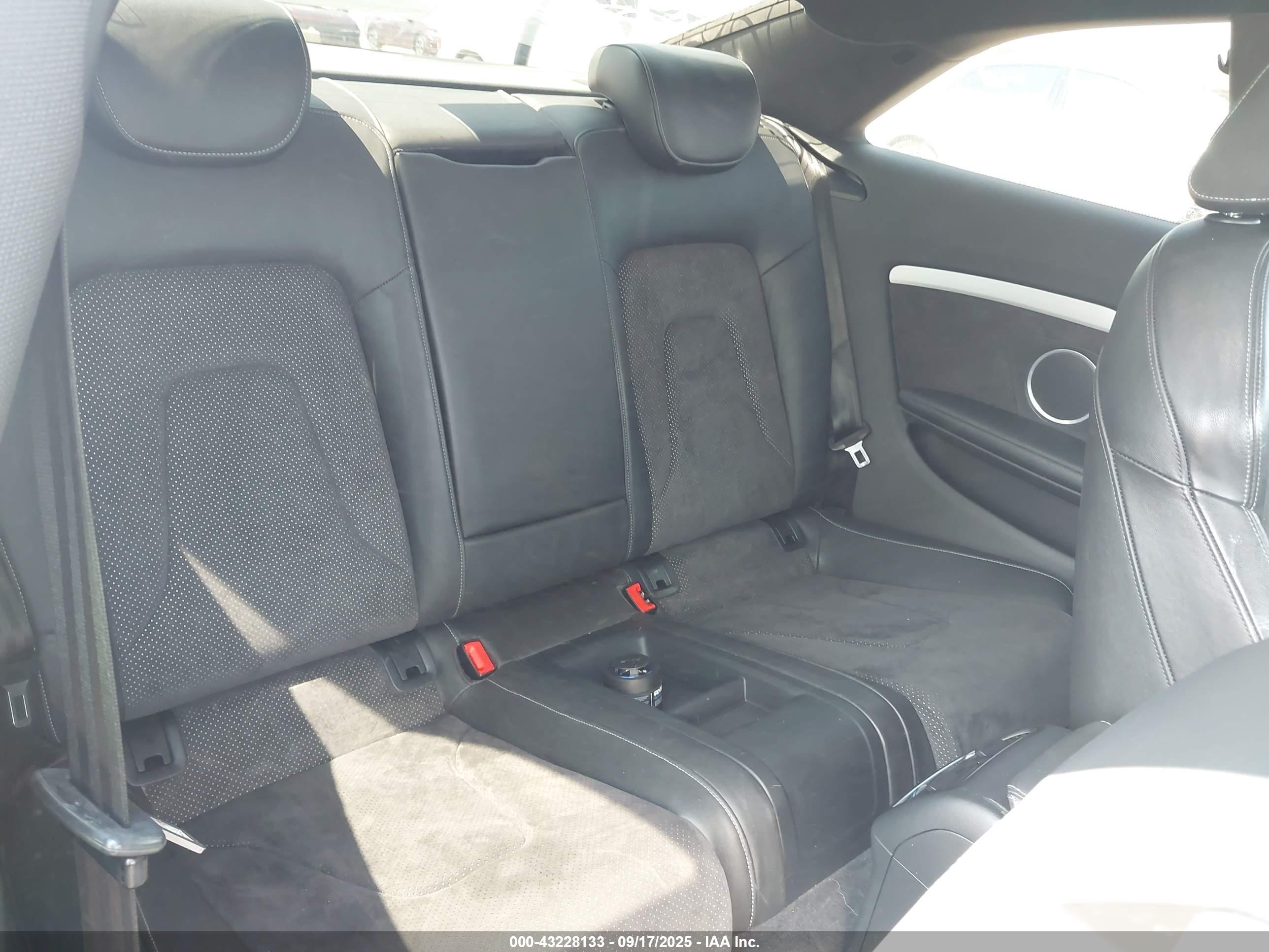 AUDI A5 image 8