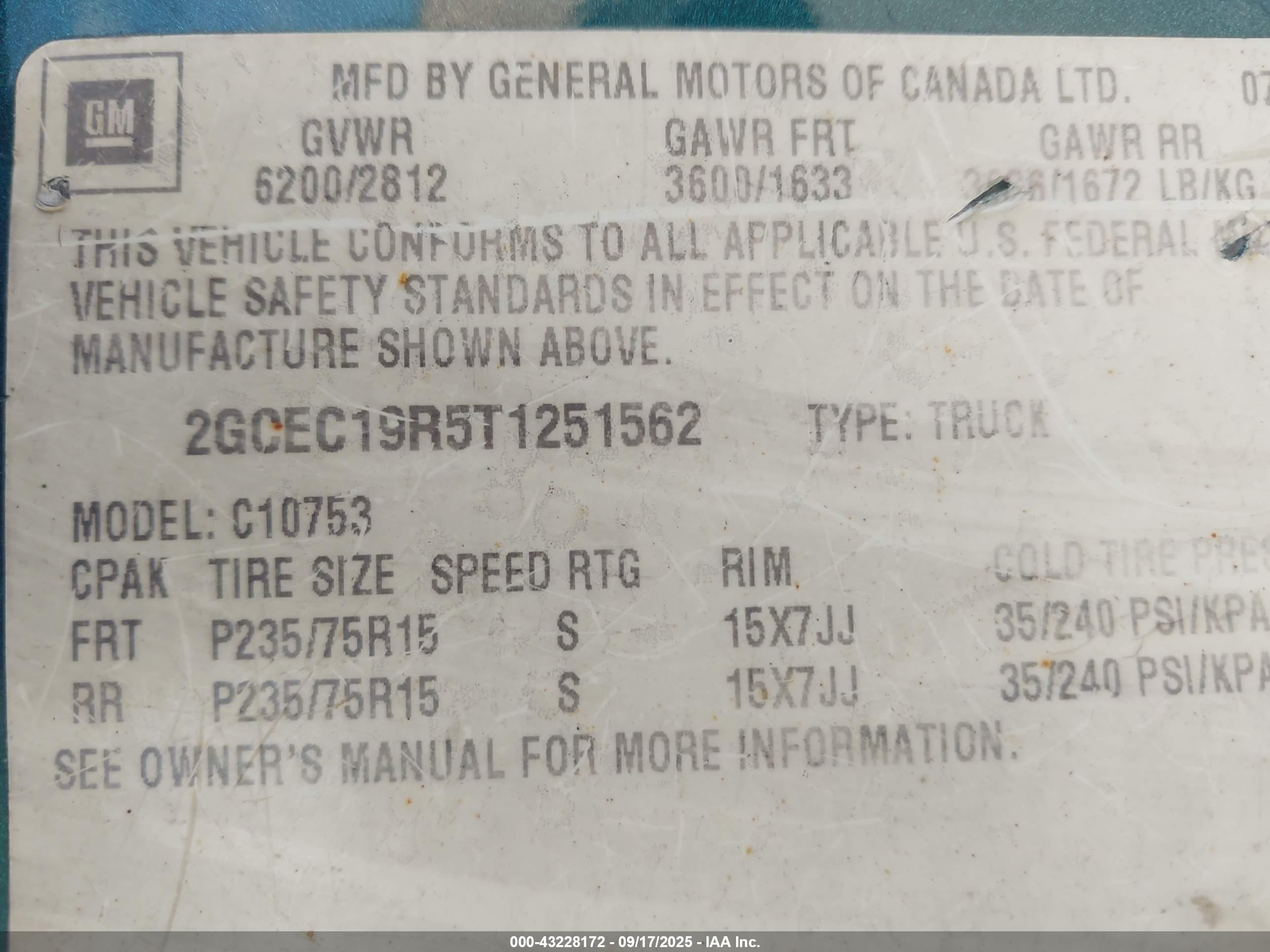CHEVROLET GMT-400 image 9
