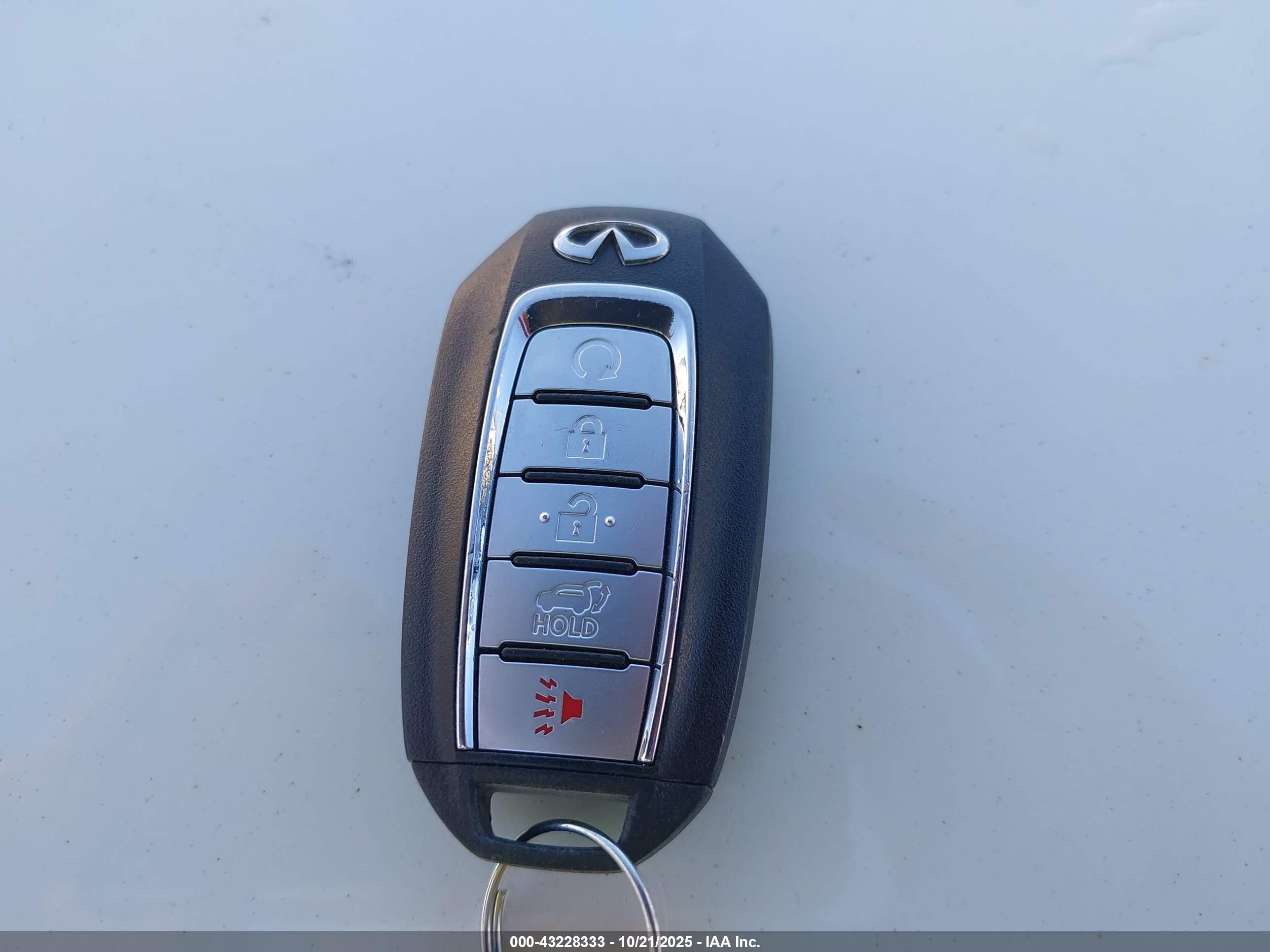 INFINITI QX50 image 11