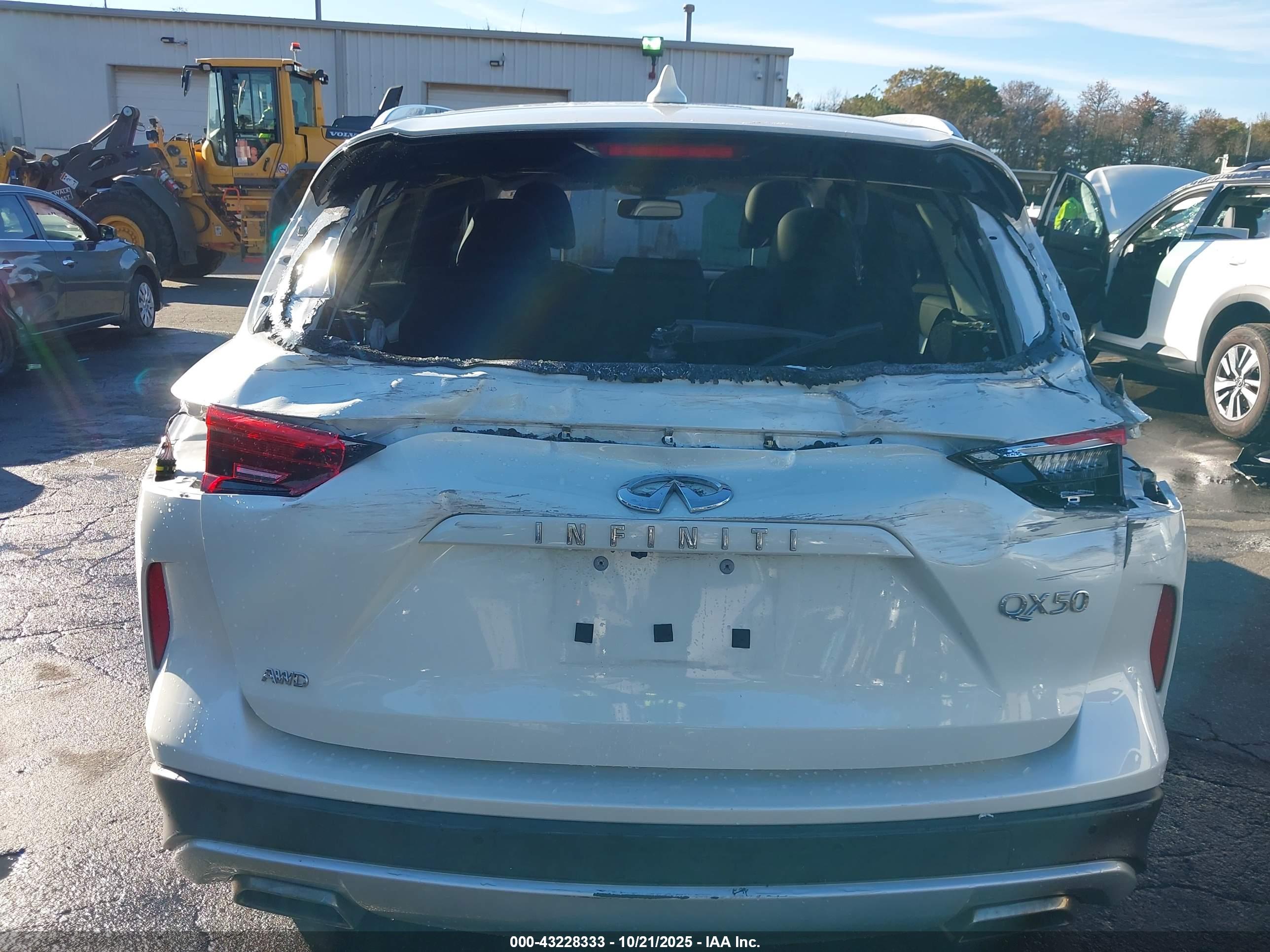 INFINITI QX50 image 6