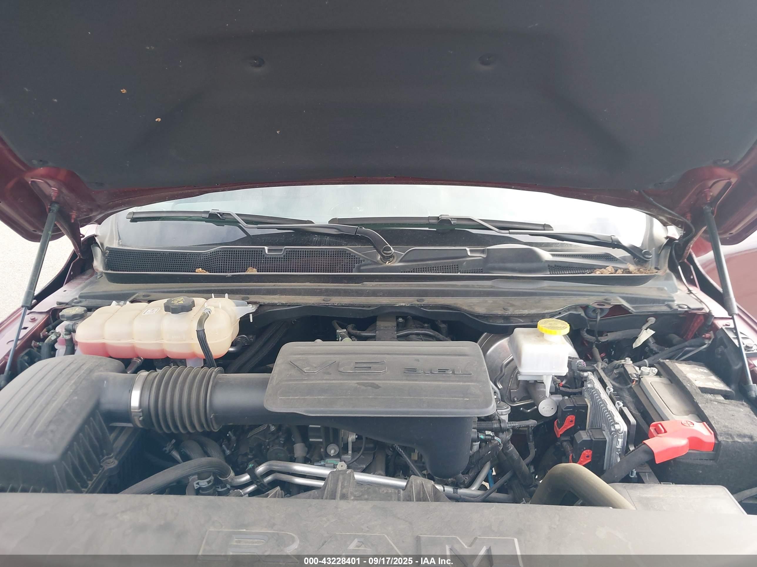 RAM 1500 image 10