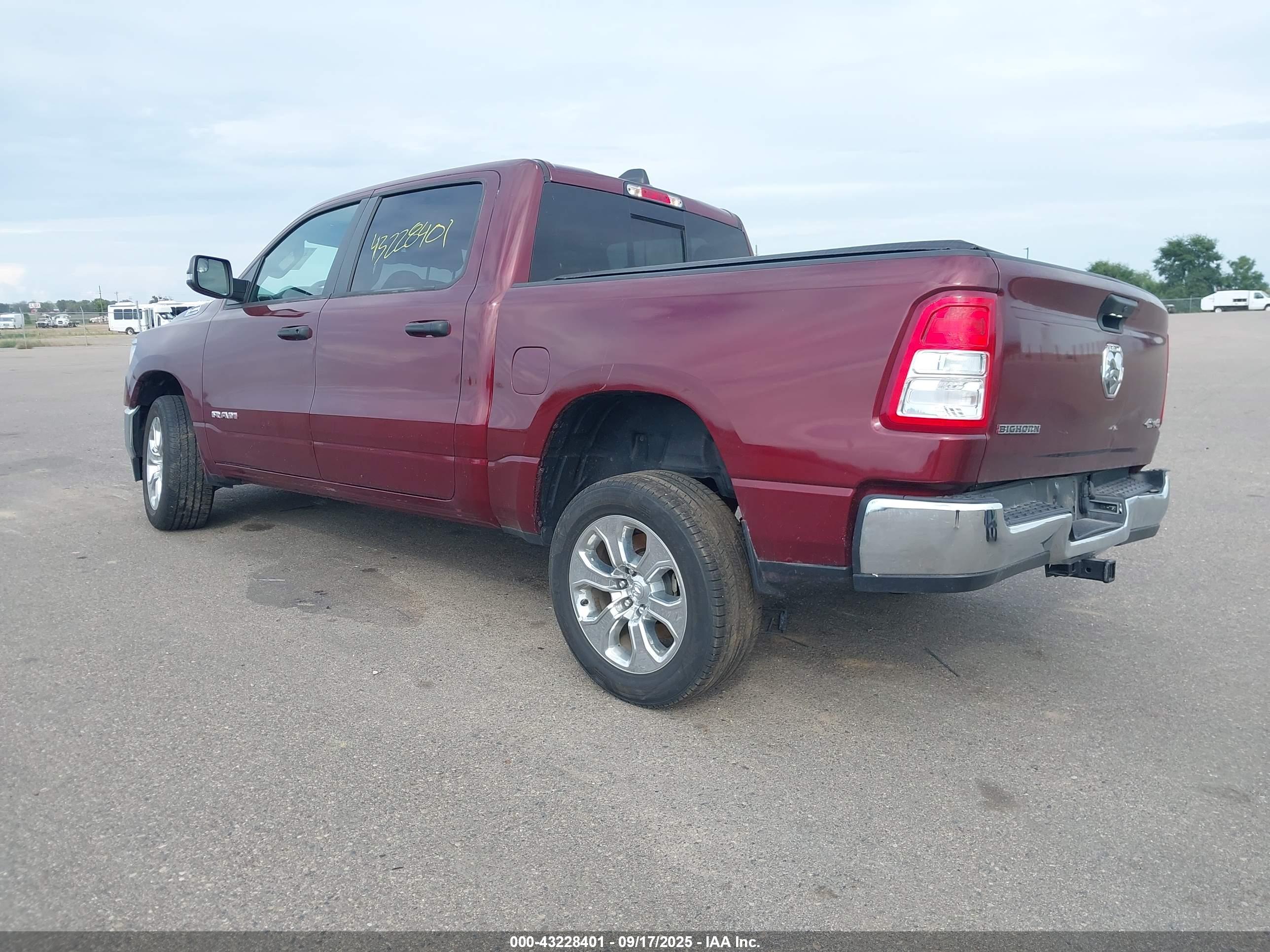 RAM 1500 image 3