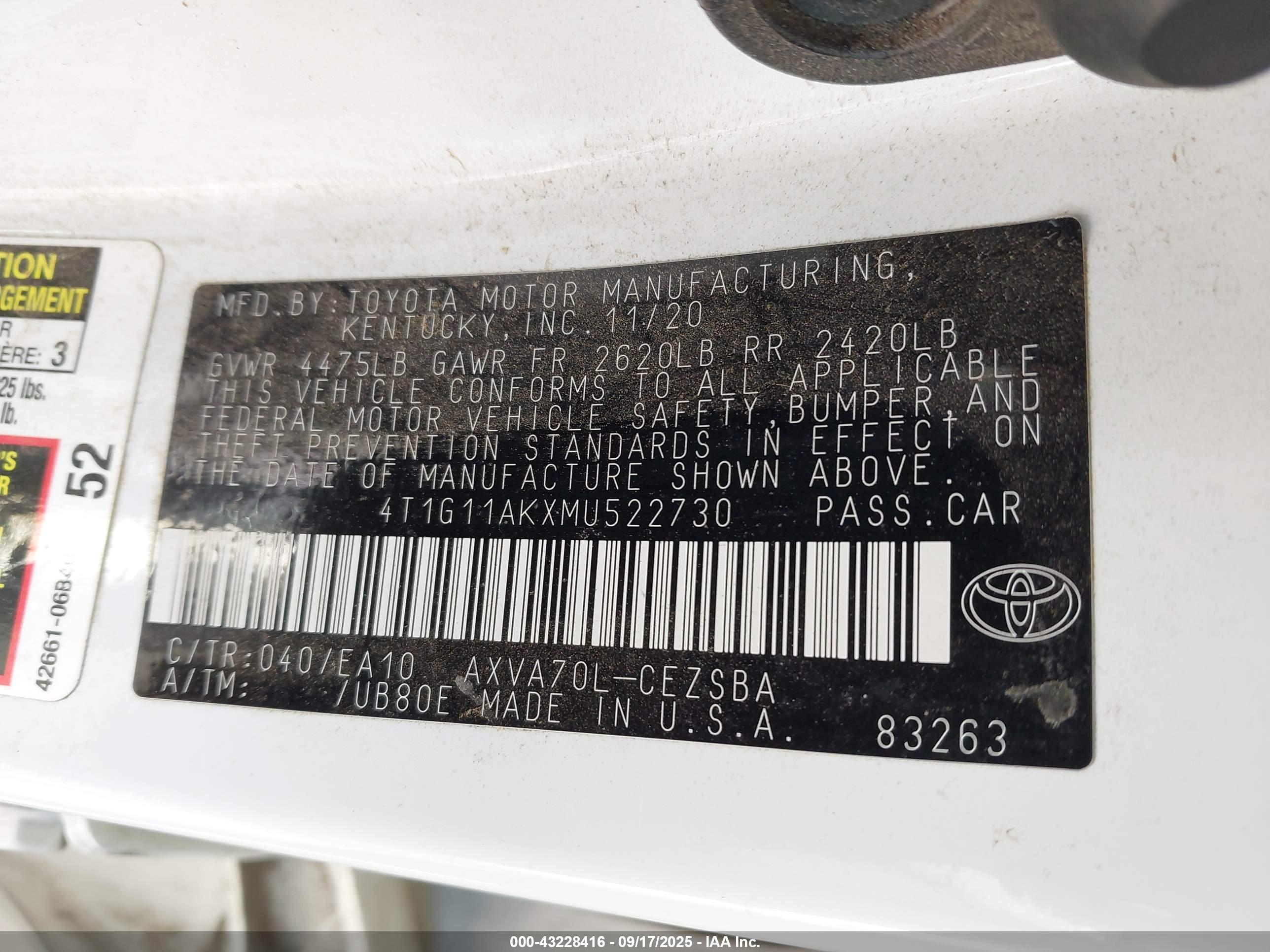 TOYOTA CAMRY image 9