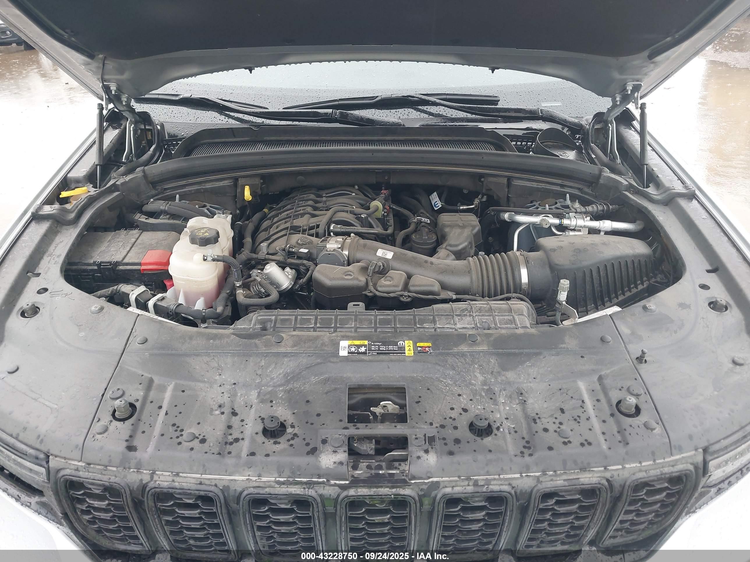 JEEP GRAND image 10