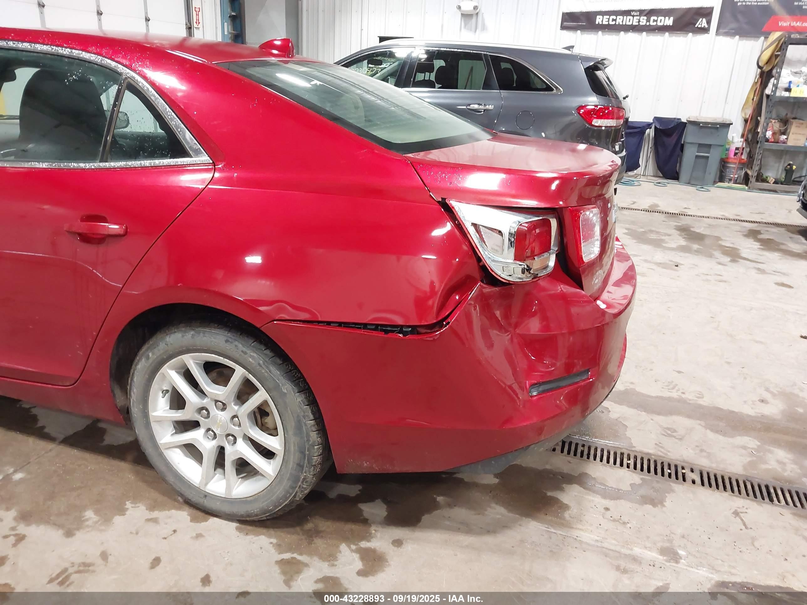 CHEVROLET MALIBU image 6
