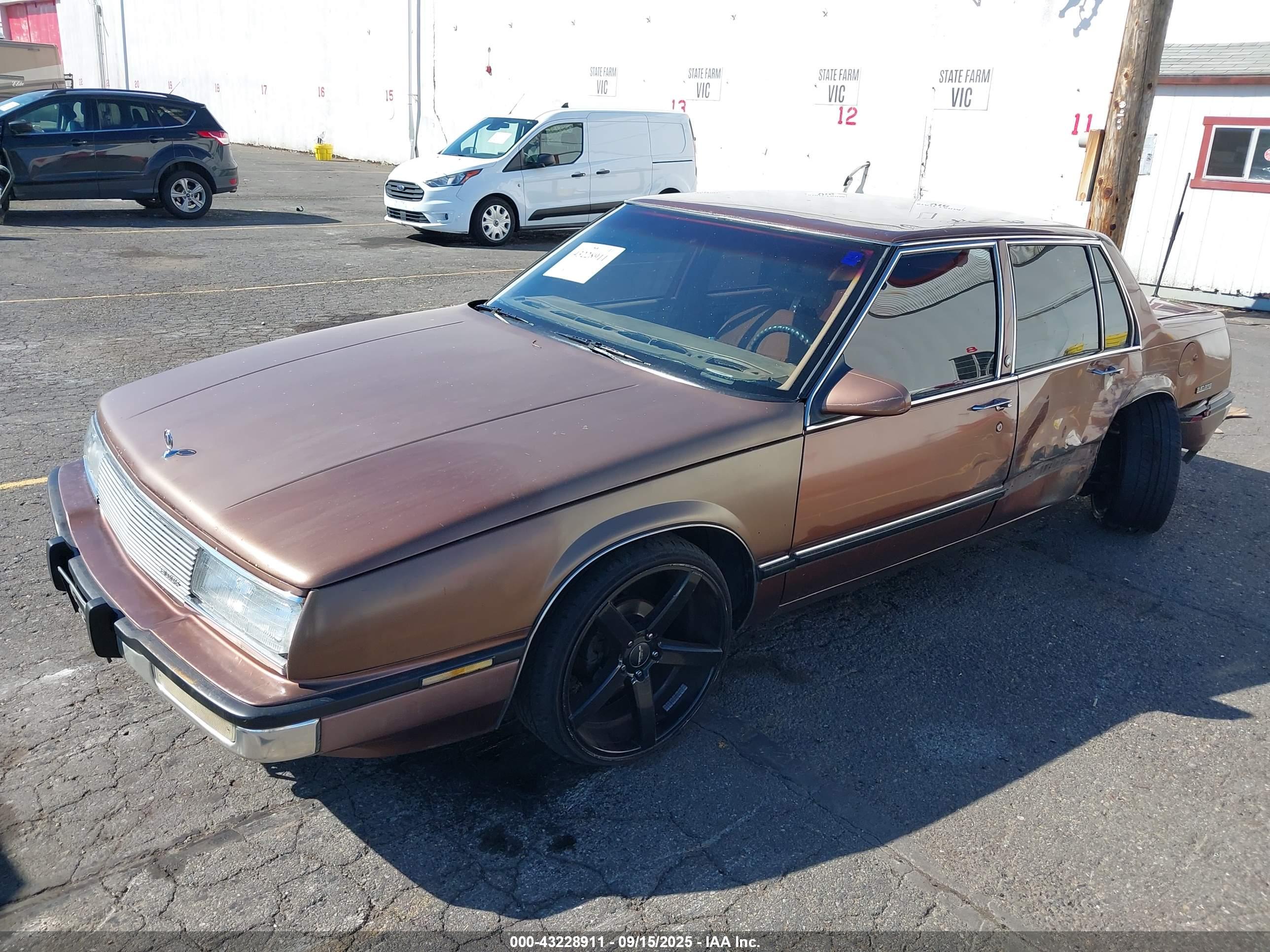 BUICK LESABRE image 2