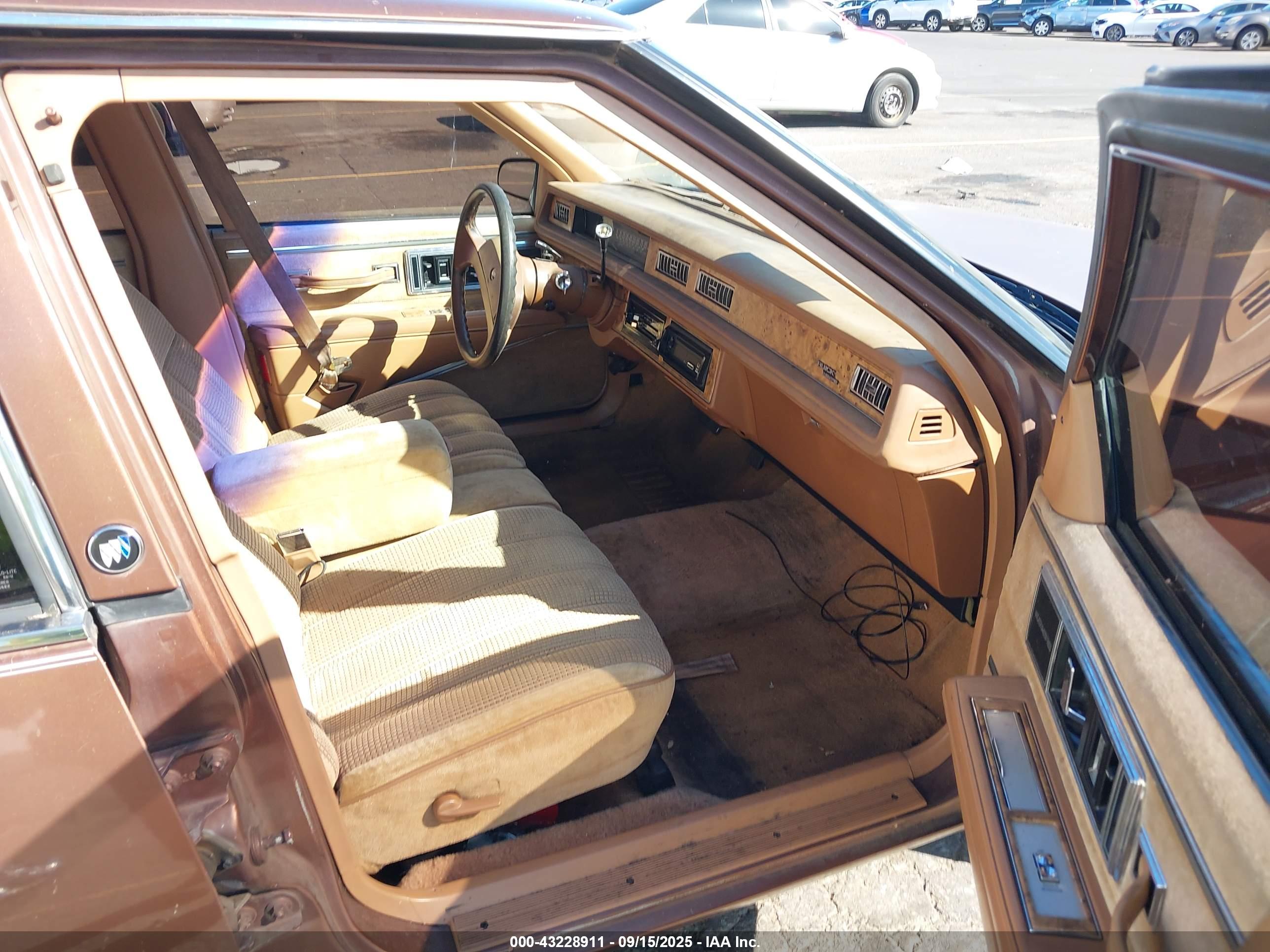BUICK LESABRE image 5