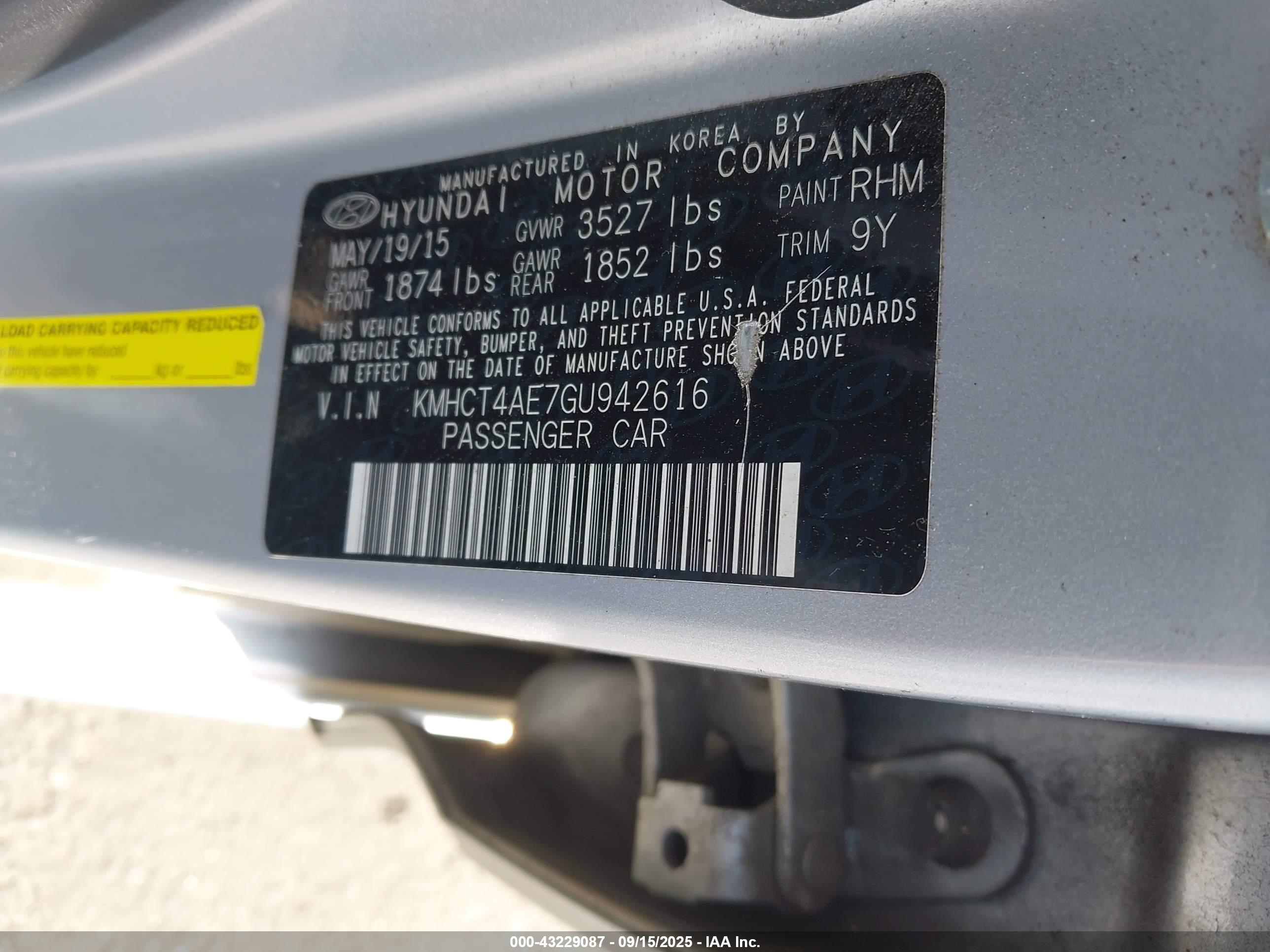 HYUNDAI ACCENT image 9