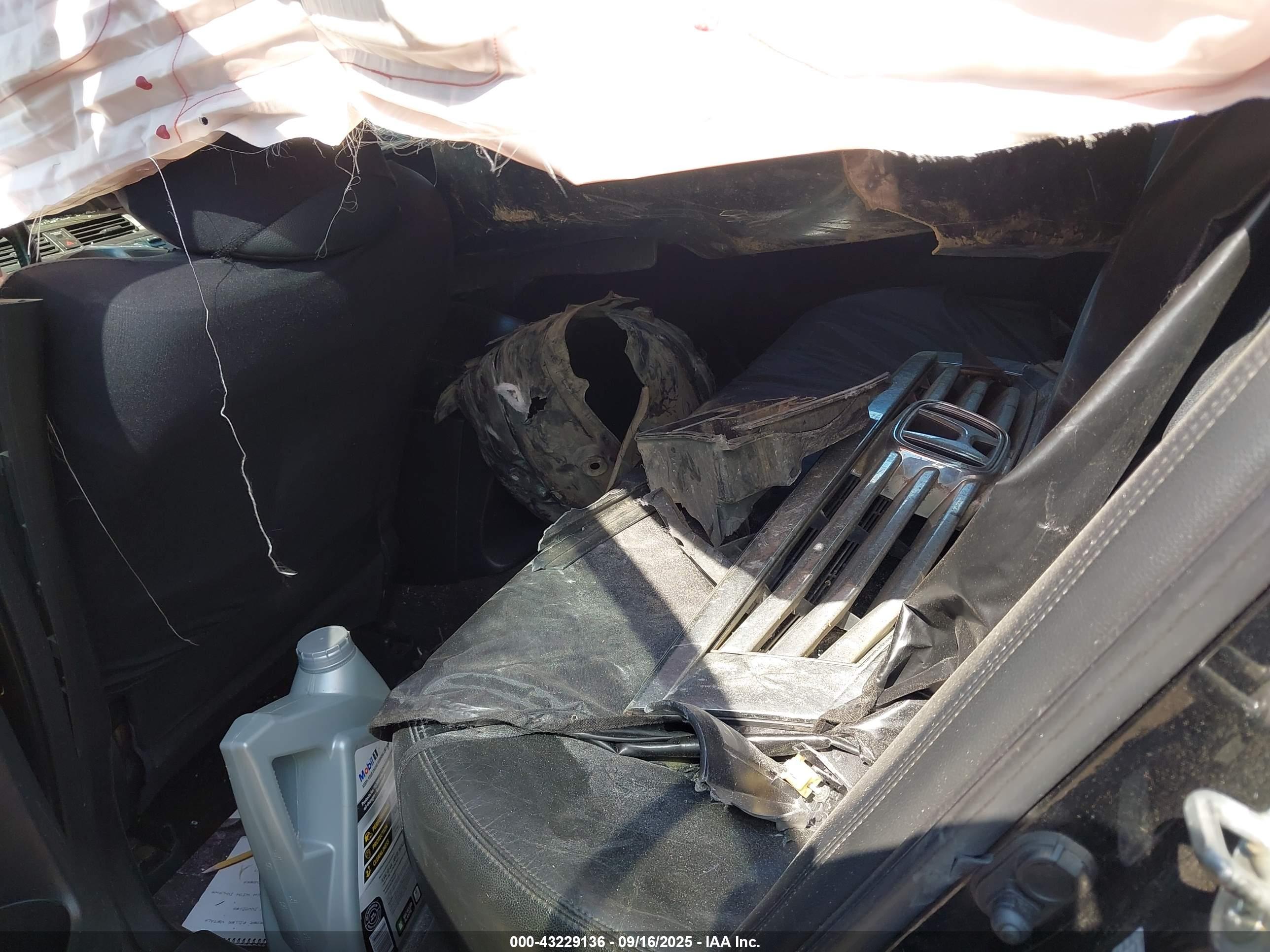 HONDA ACCORD image 8