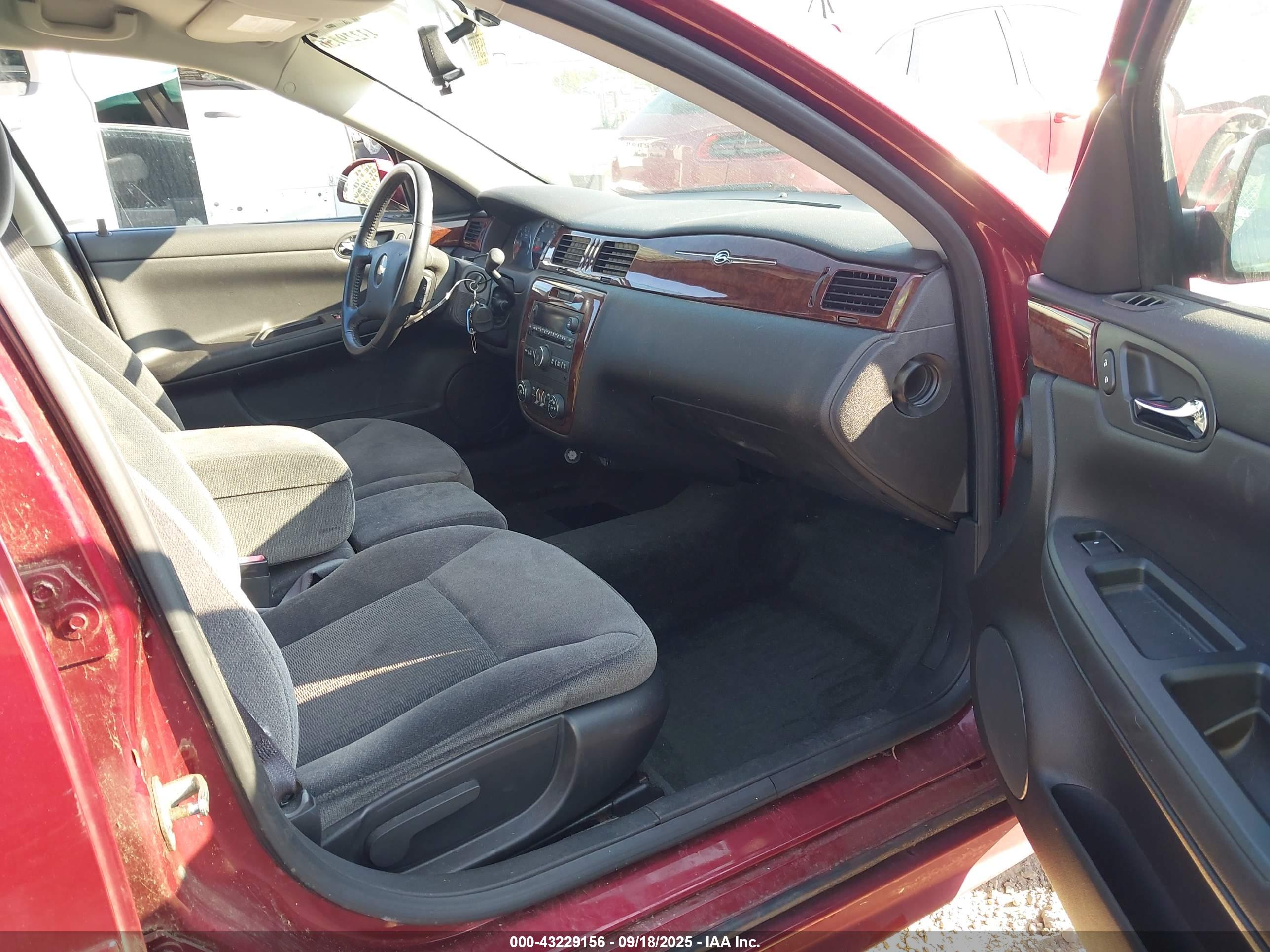 CHEVROLET IMPALA image 5