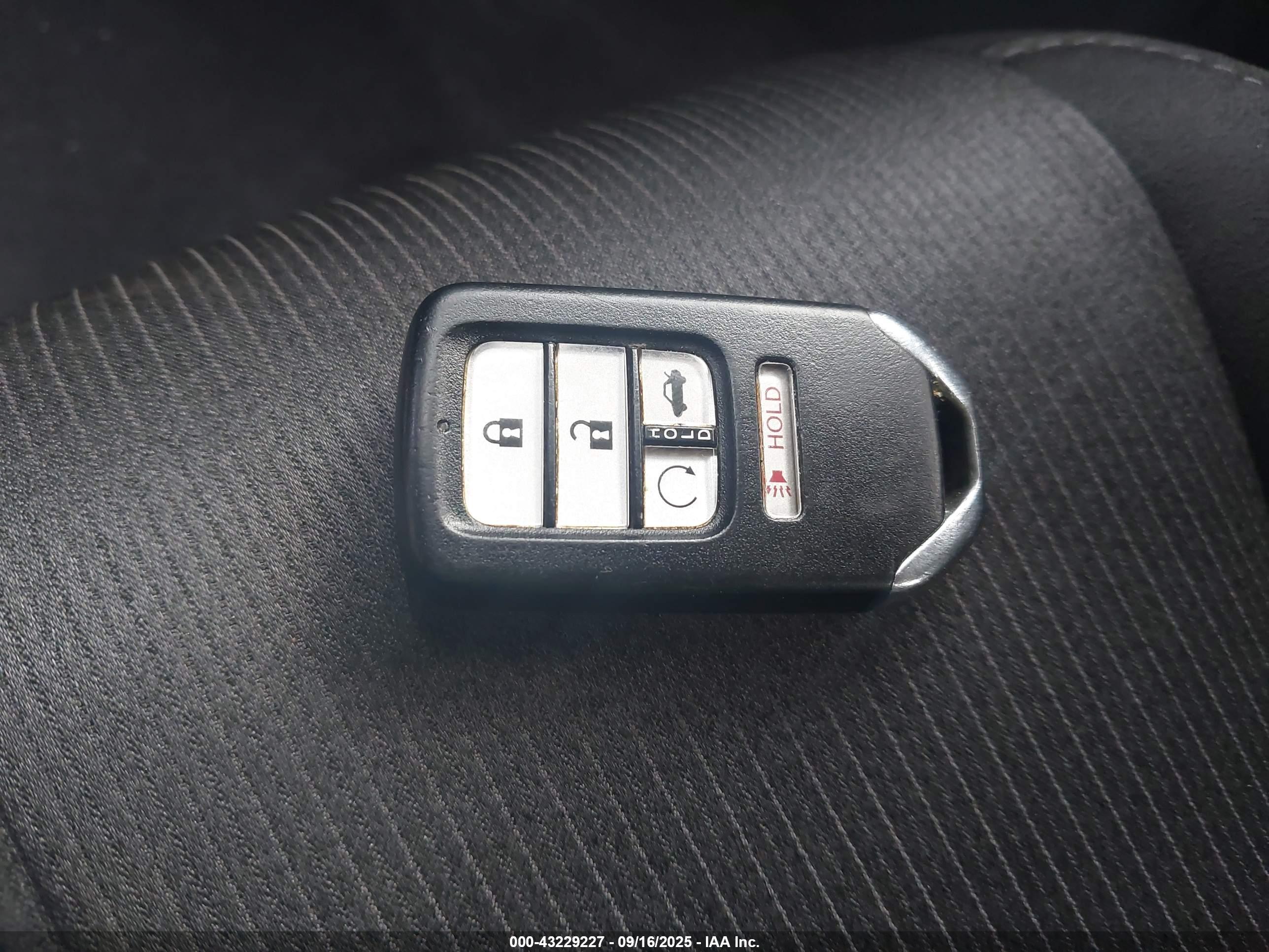 HONDA ACCORD image 11