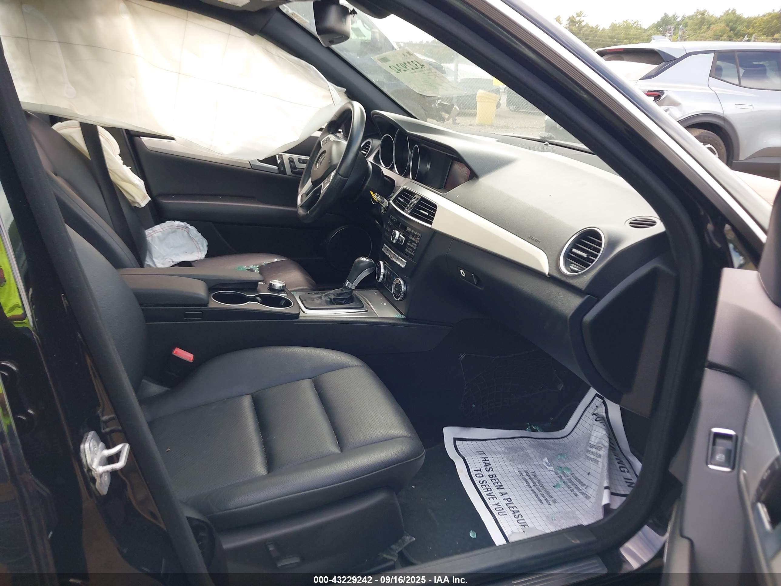 MERCEDES-BENZ C image 5