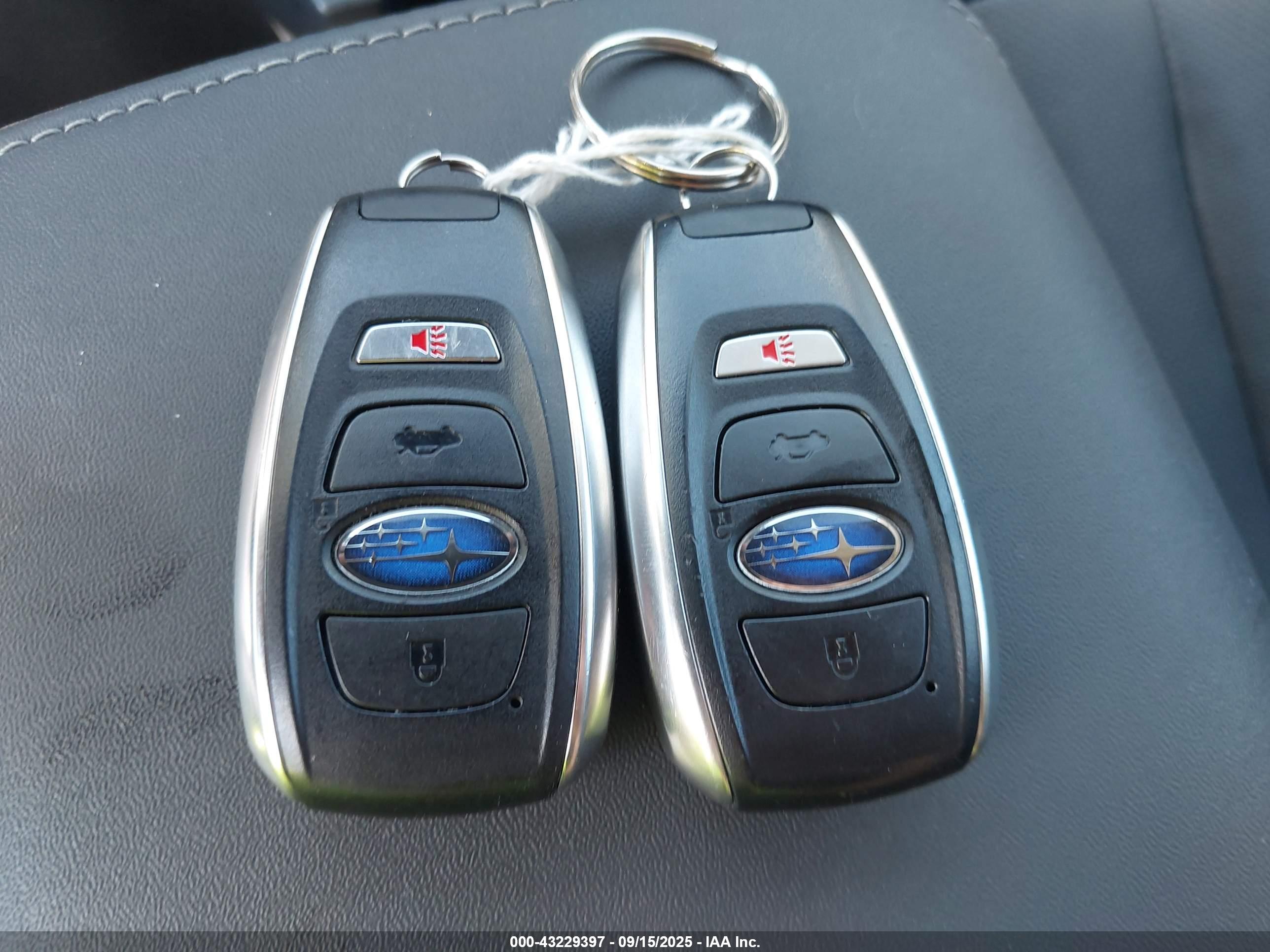 SUBARU OUTBACK image 11