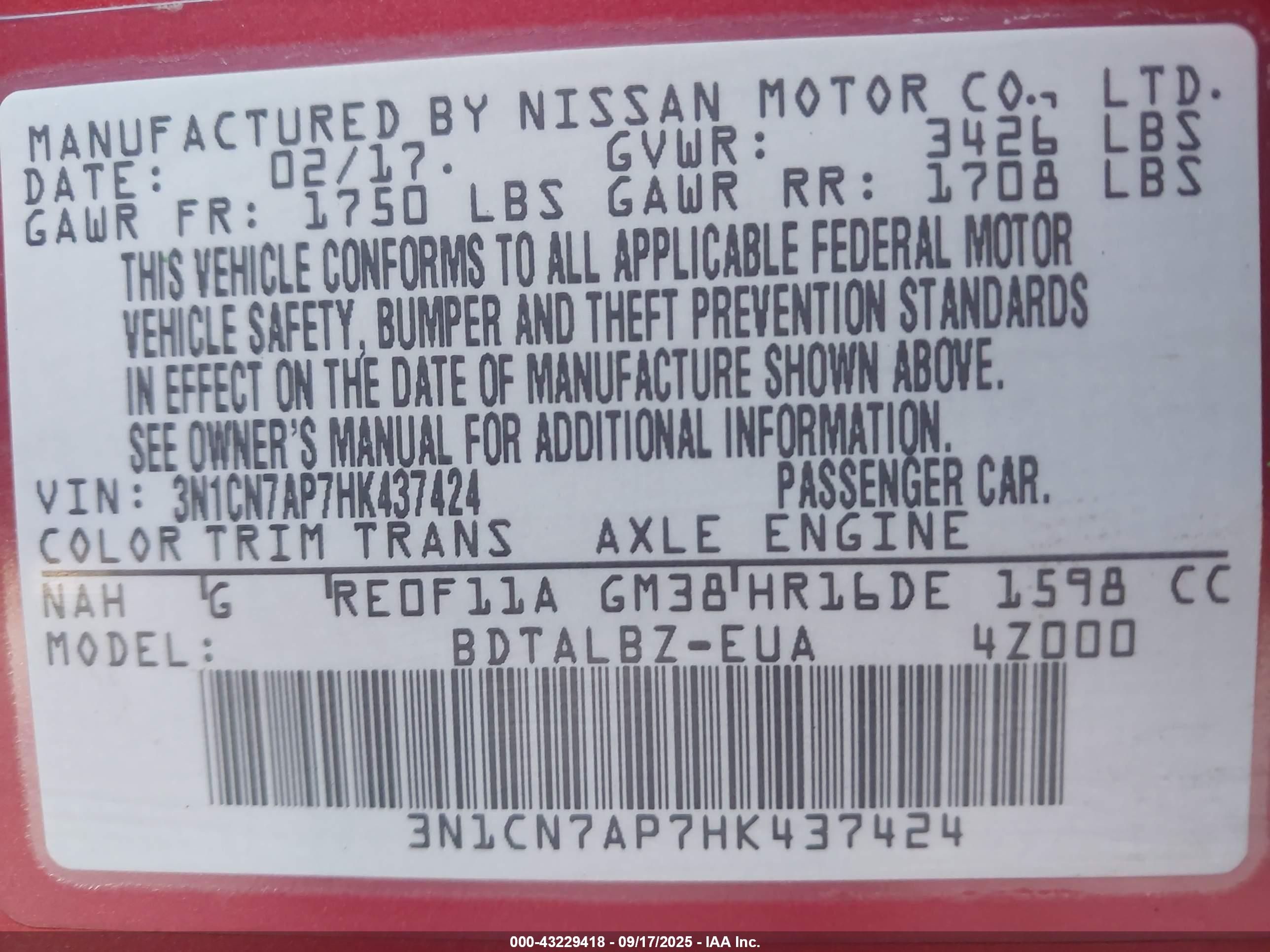 NISSAN VERSA image 9