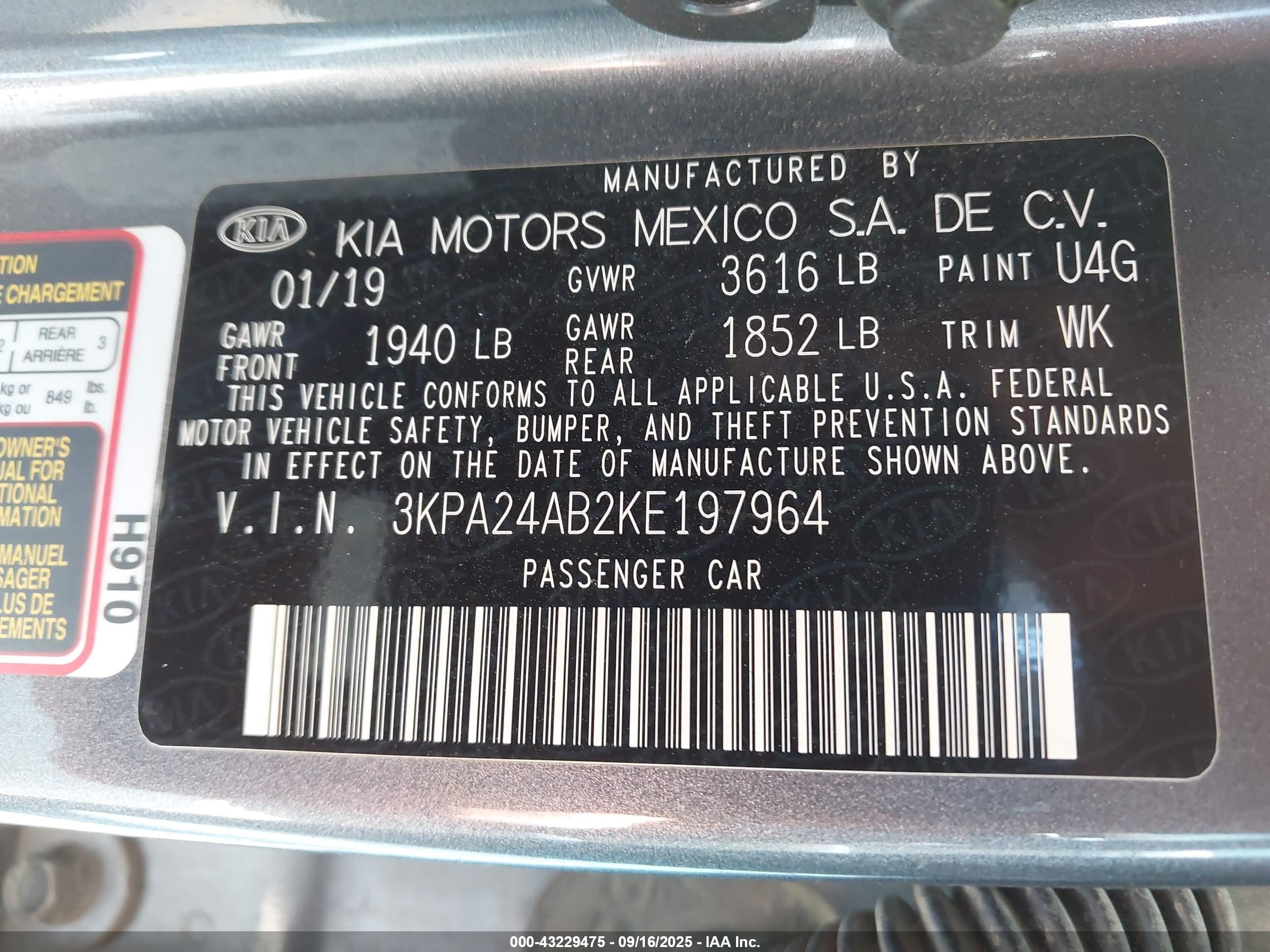 KIA RIO image 9