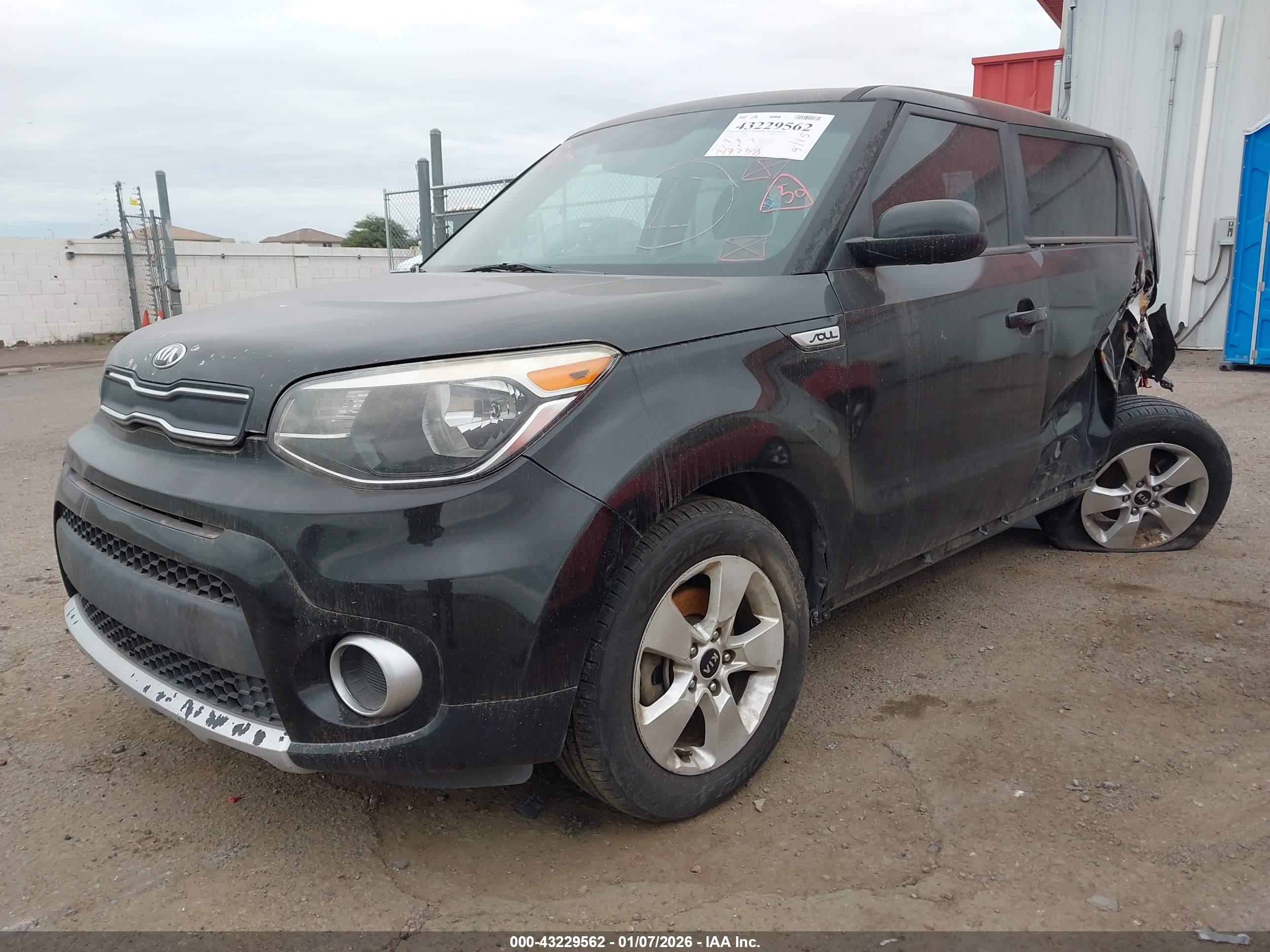 KIA SOUL image 2