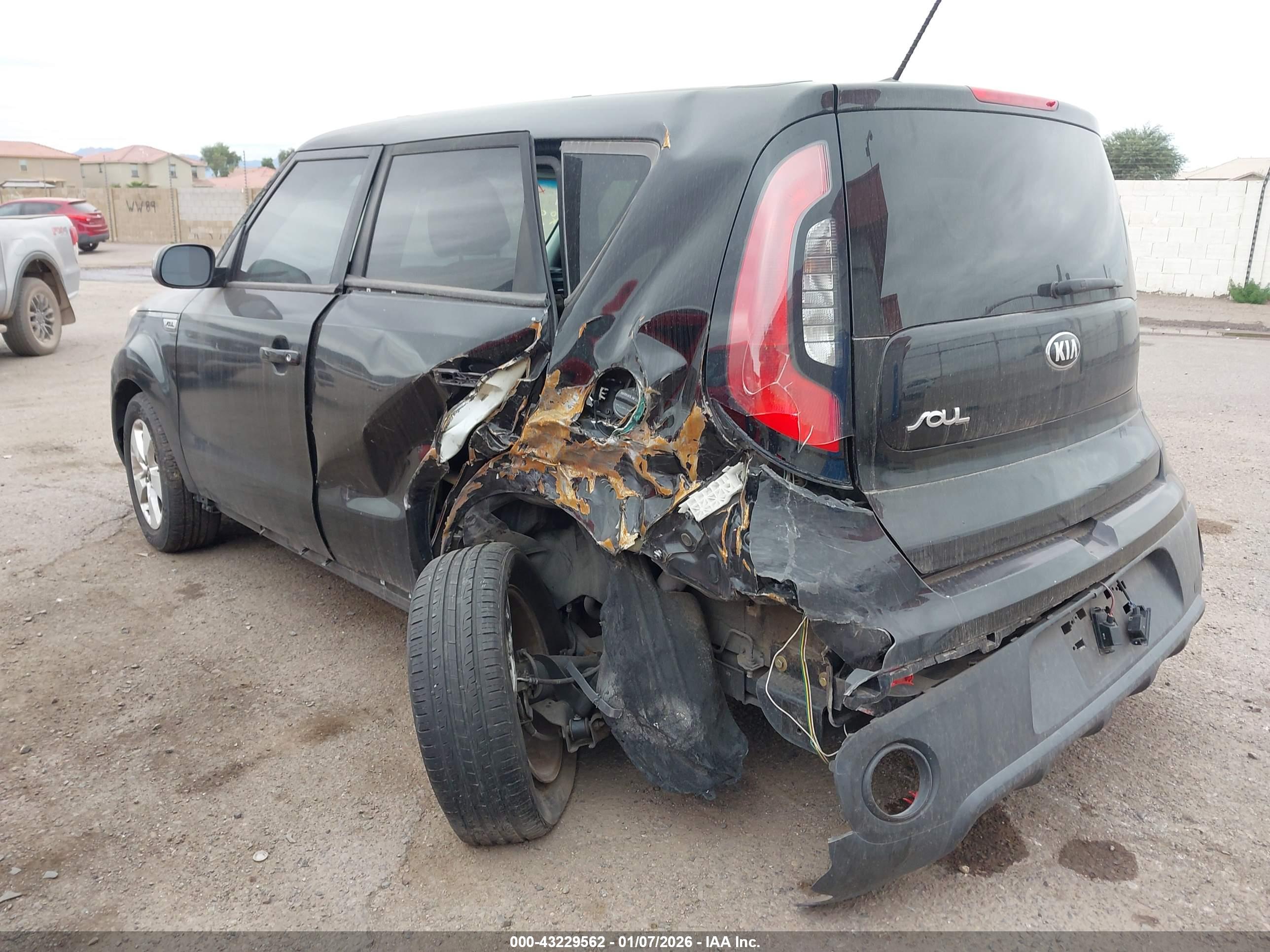 KIA SOUL image 3
