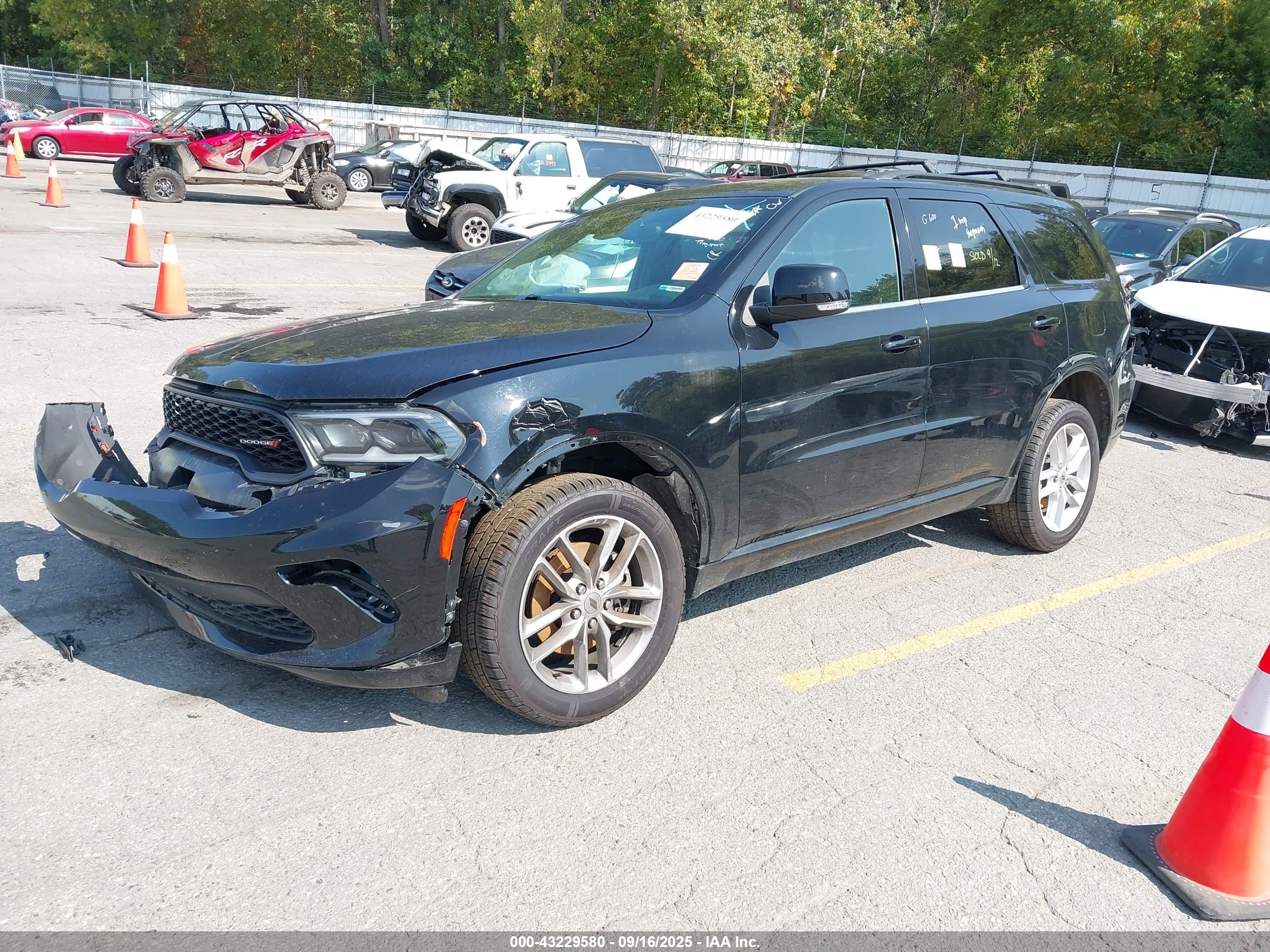 DODGE DURANGO image 2