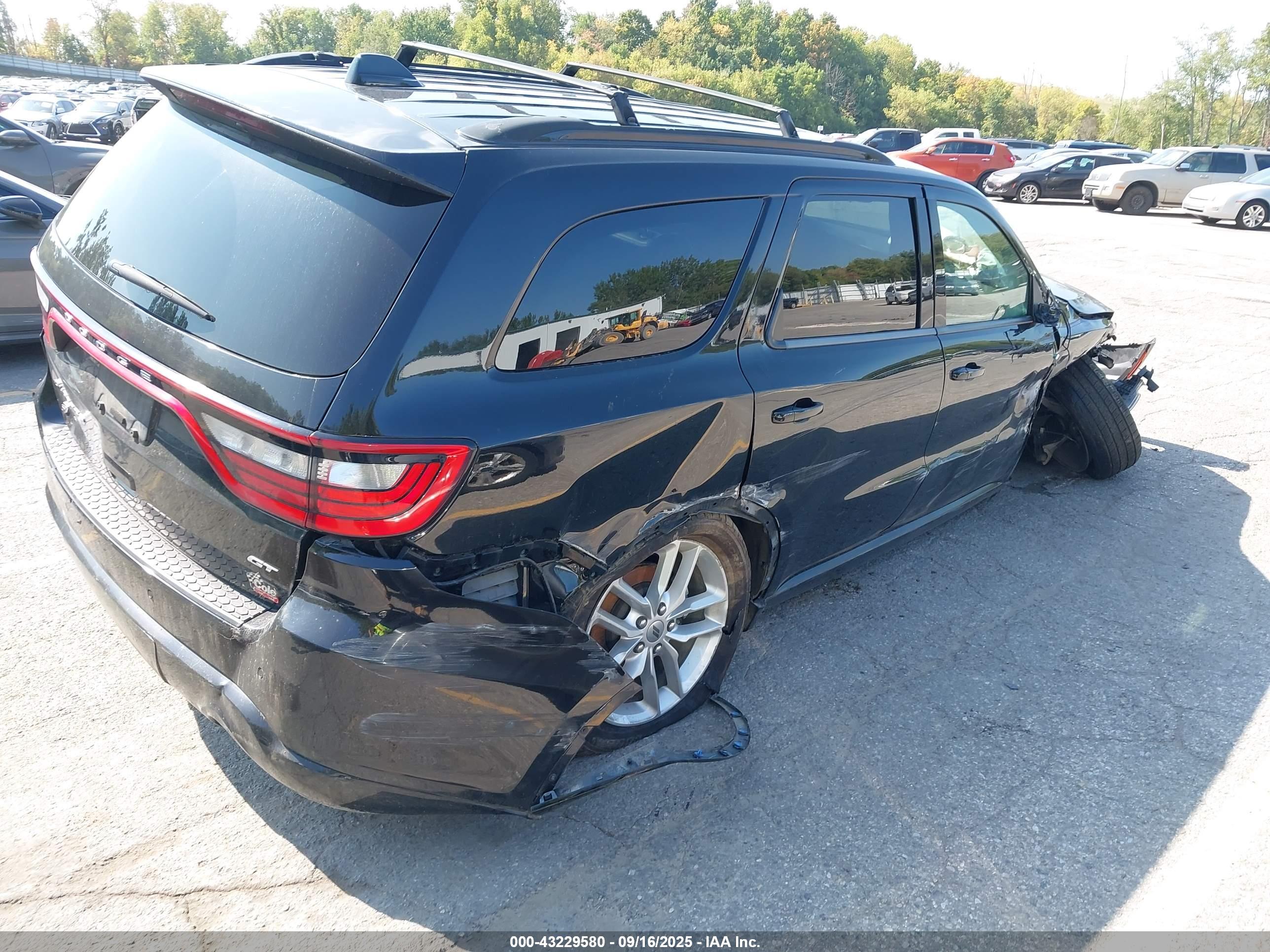 DODGE DURANGO image 4