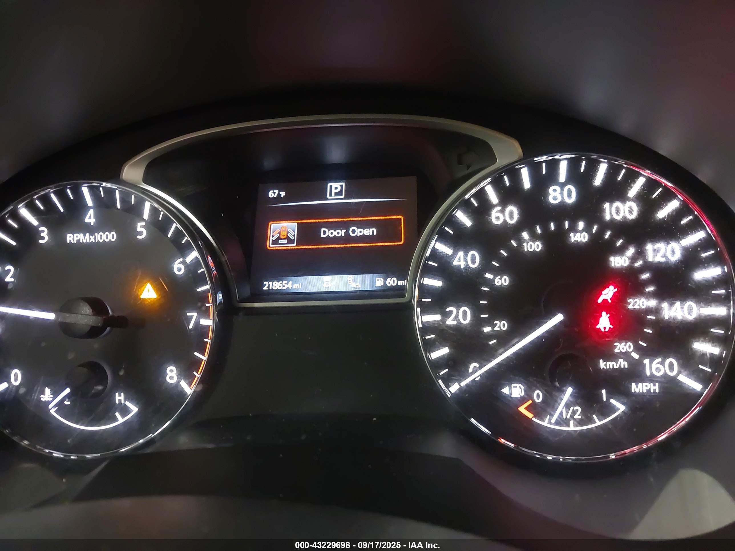 NISSAN ALTIMA image 7