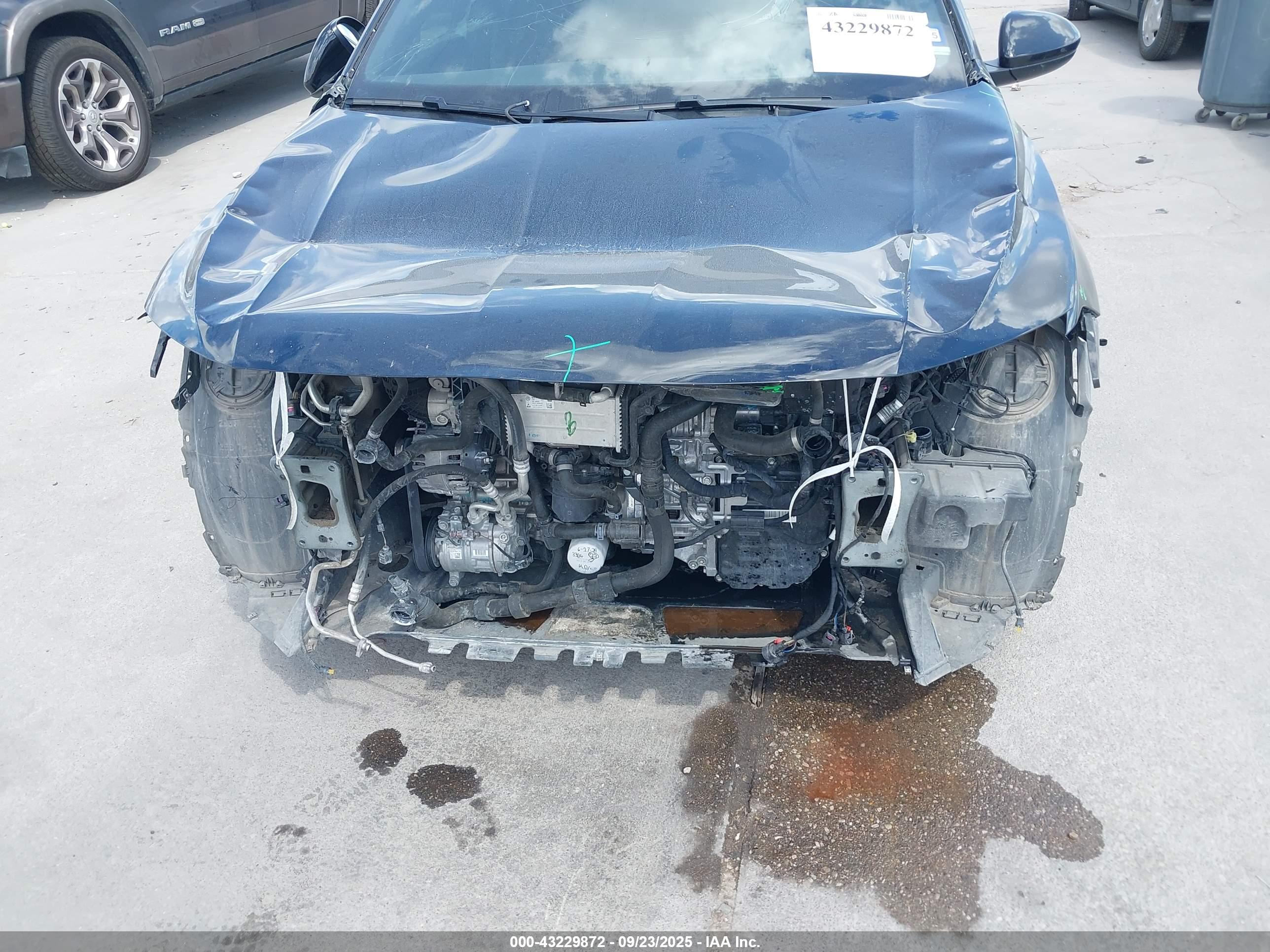 VOLKSWAGEN JETTA image 6