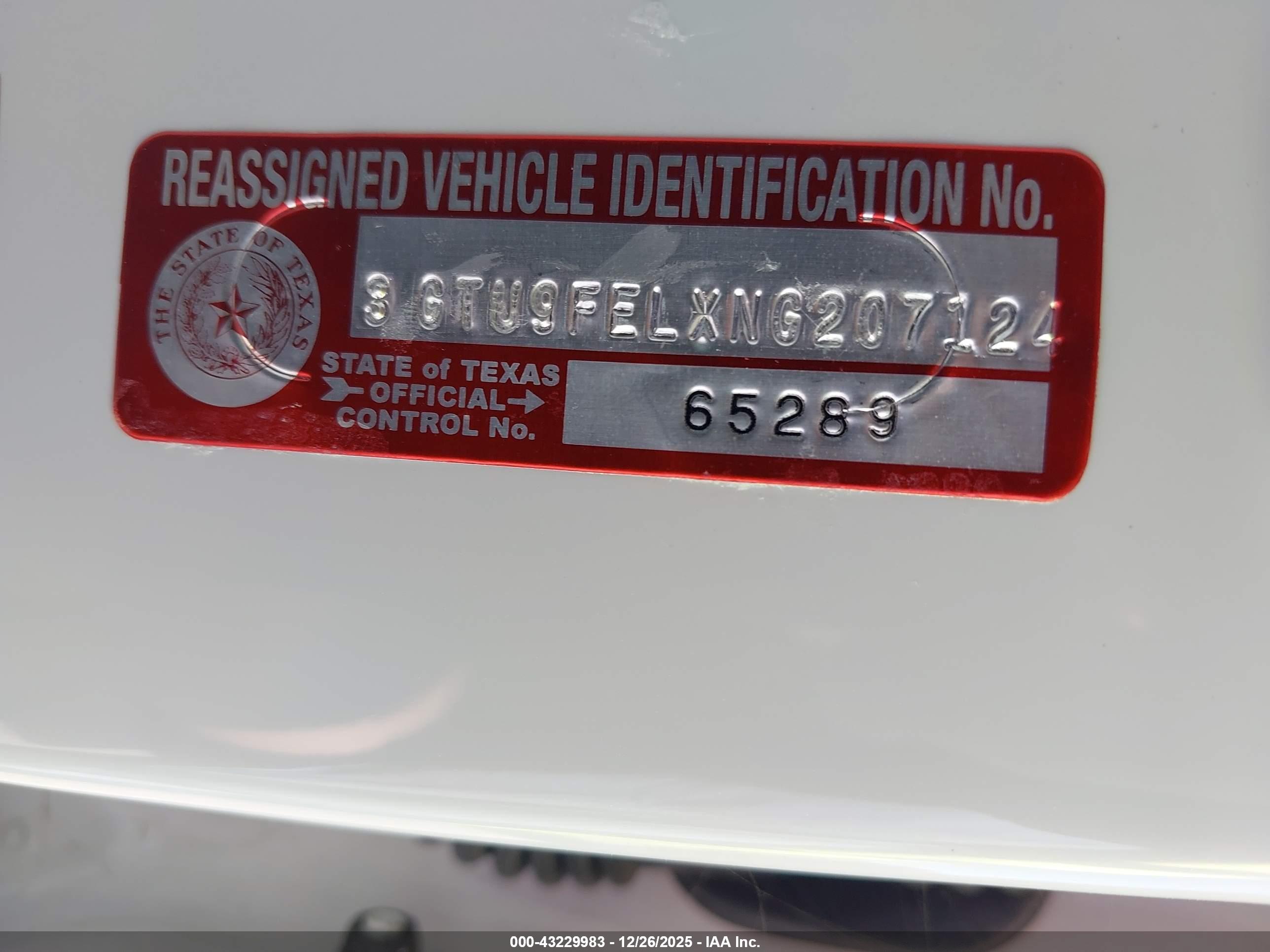 GMC SIERRA image 9