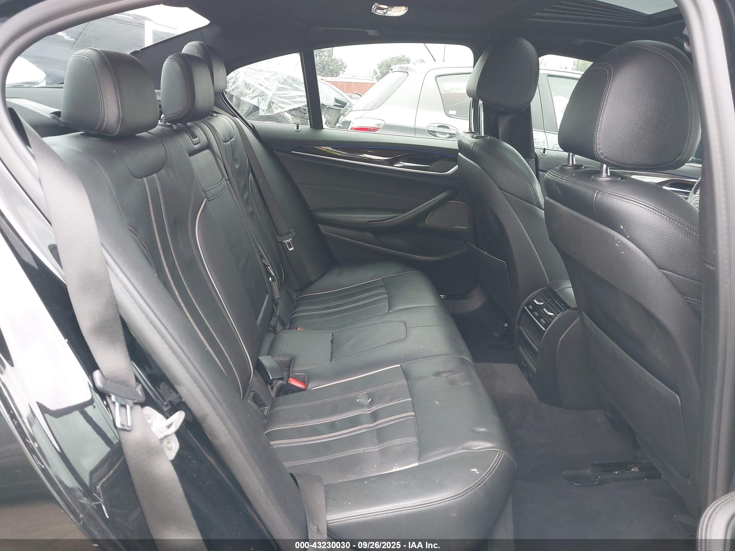 BMW 540I image 8