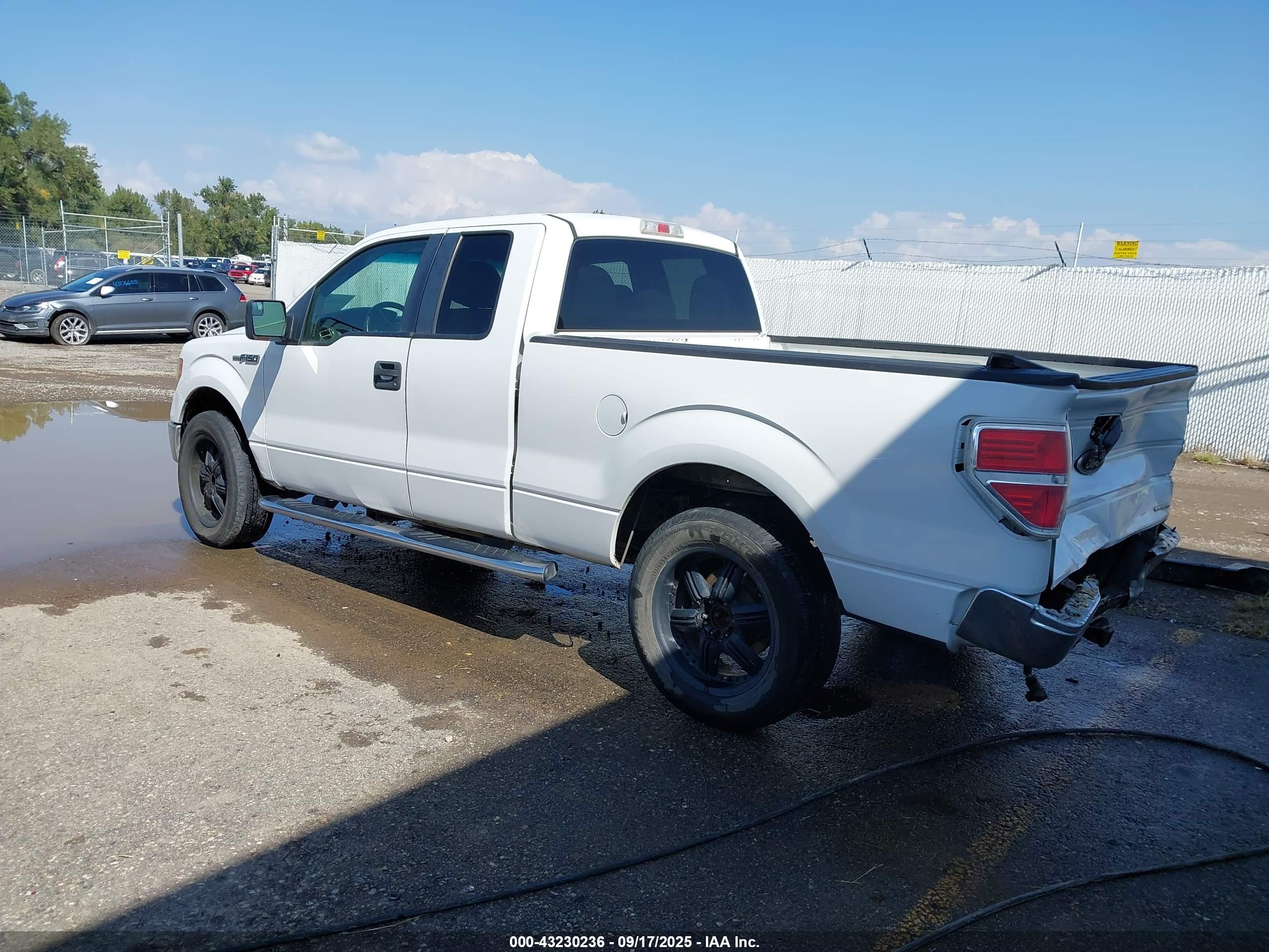 FORD F-150 image 3