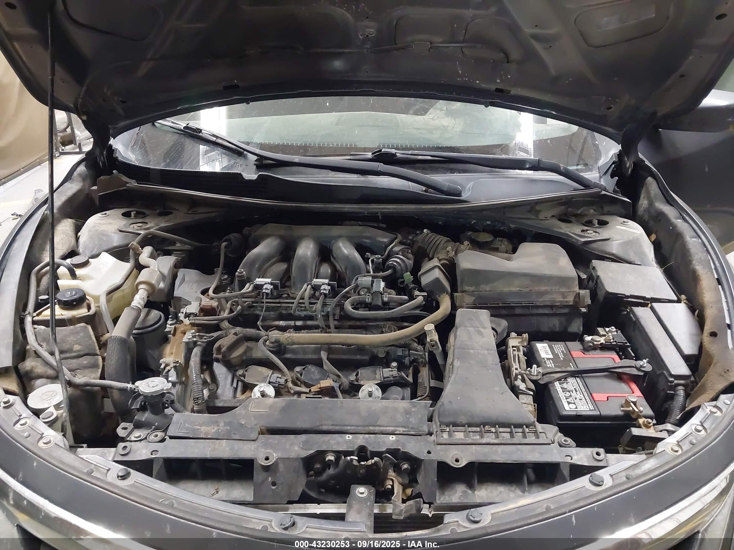 NISSAN ALTIMA image 10