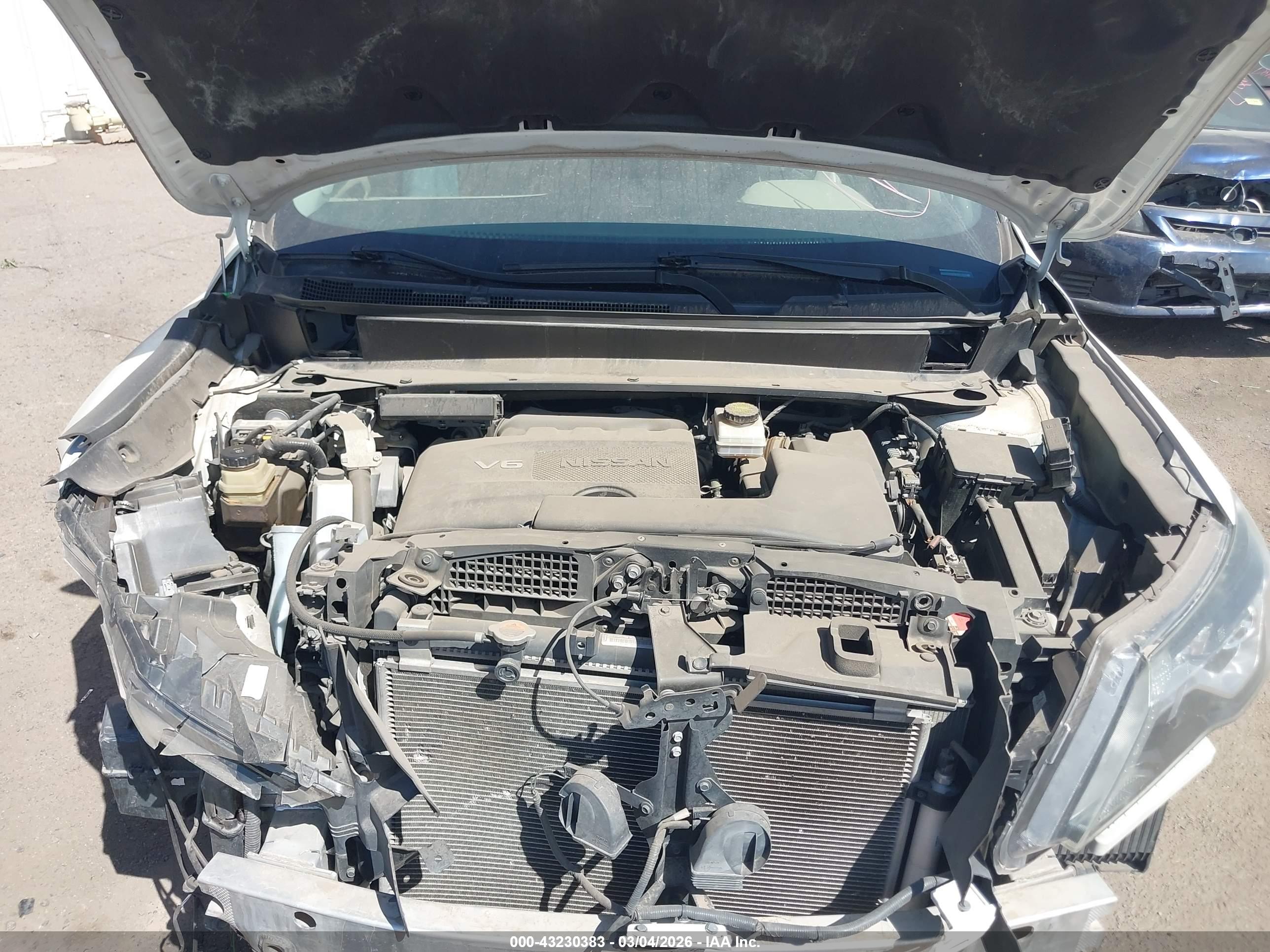 NISSAN PATHFINDER image 10