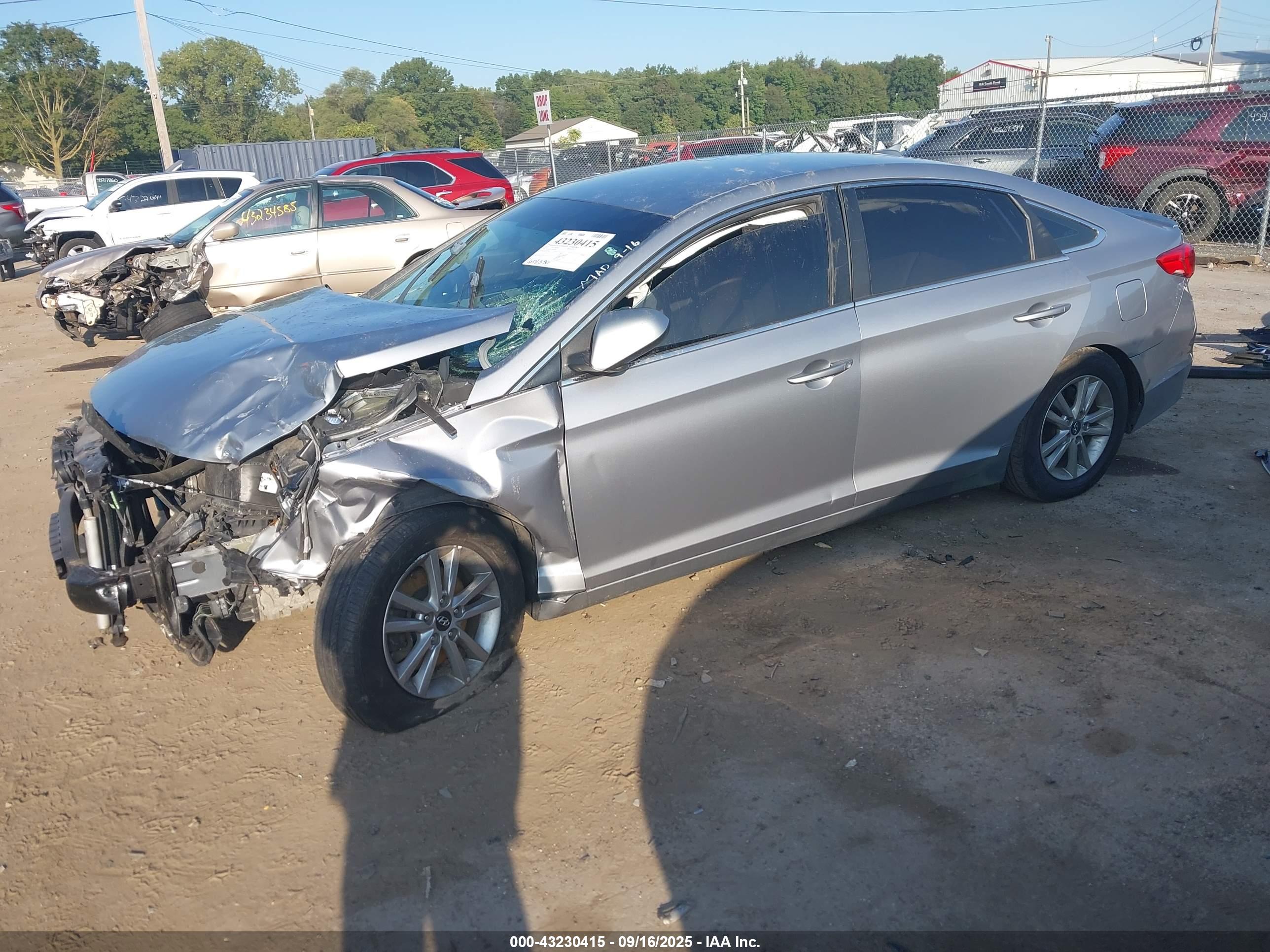 HYUNDAI SONATA image 2