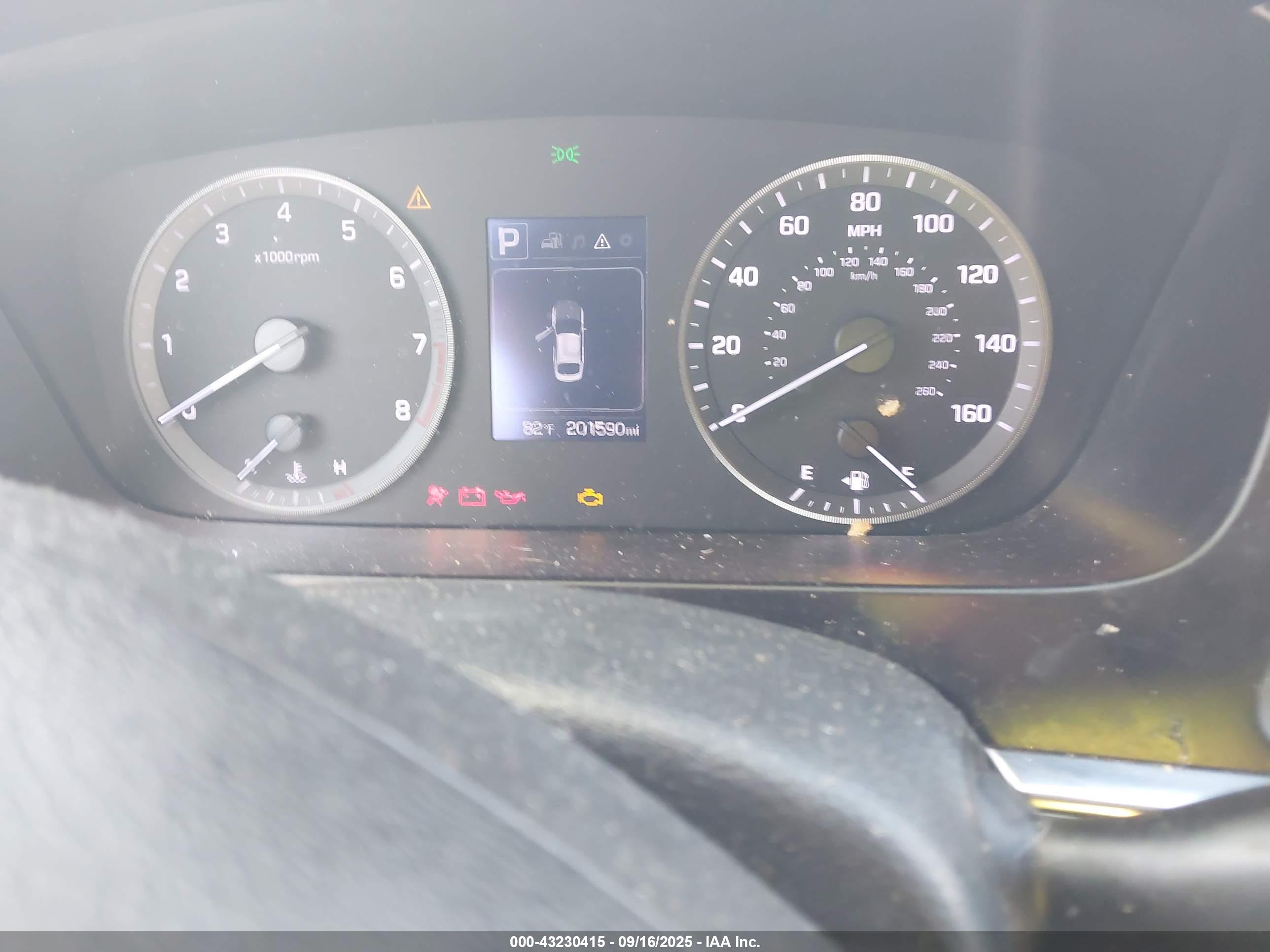 HYUNDAI SONATA image 7