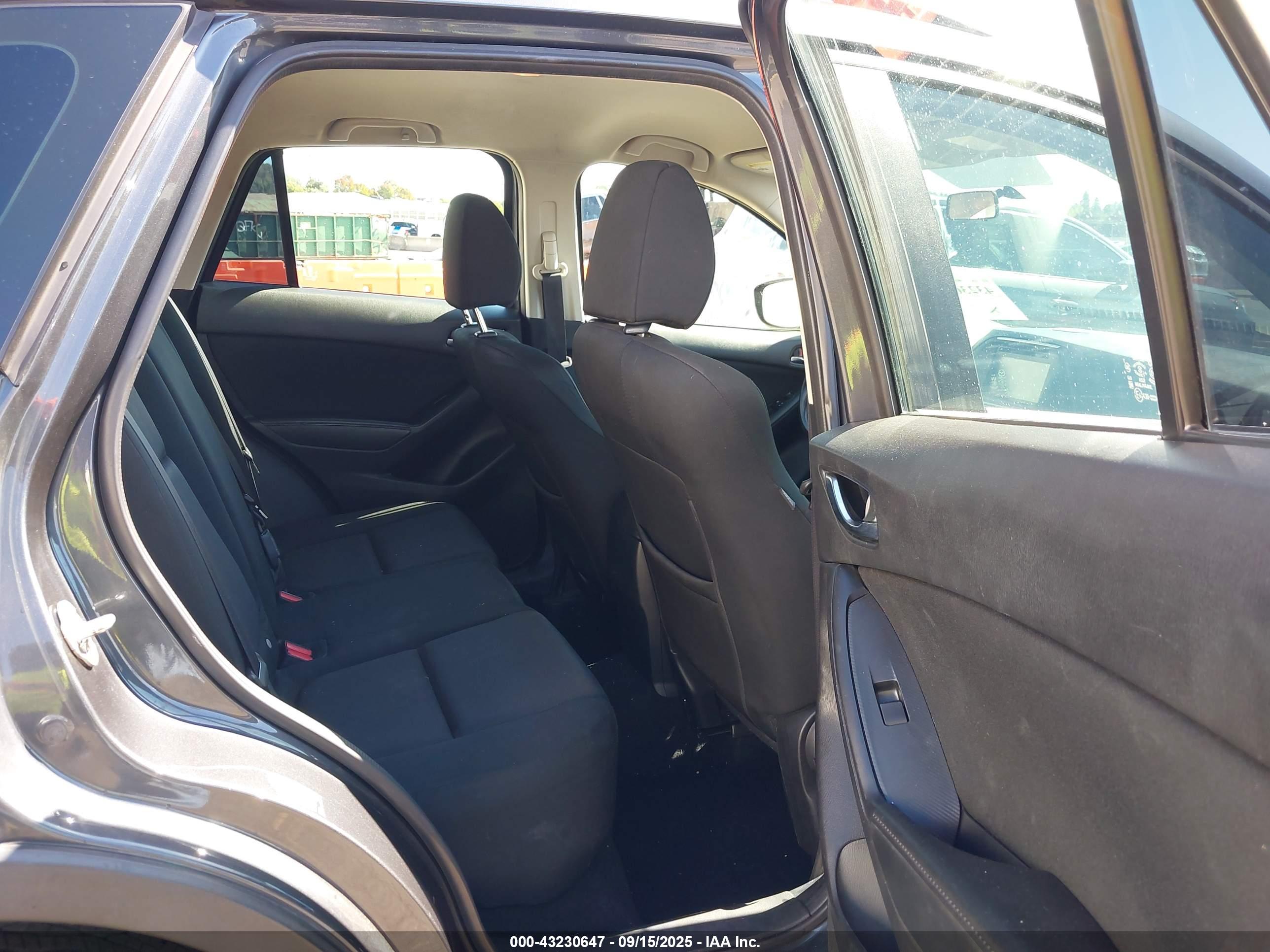 MAZDA CX-5 image 8