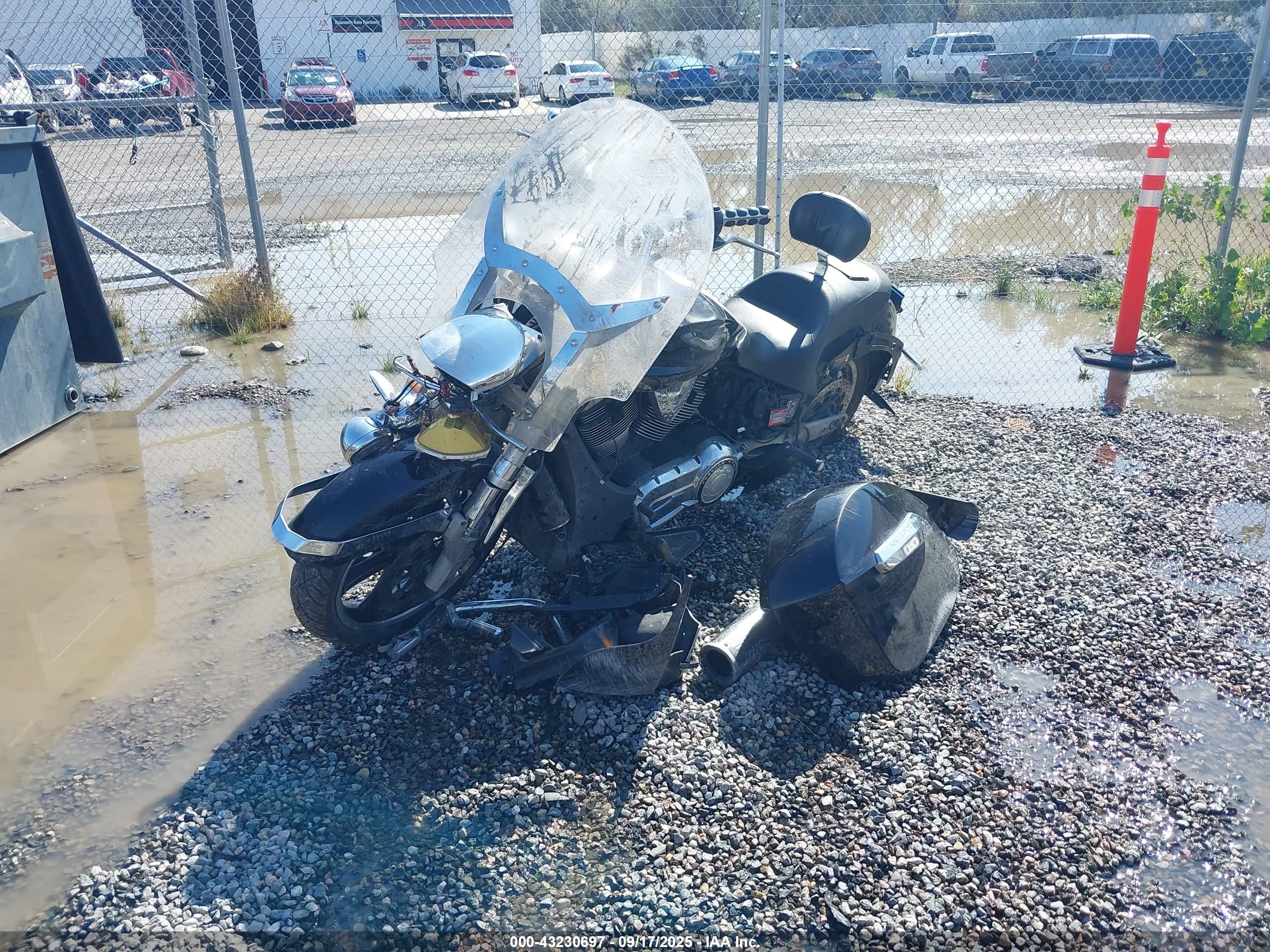 VICTORY MOTORCYCLES image 2