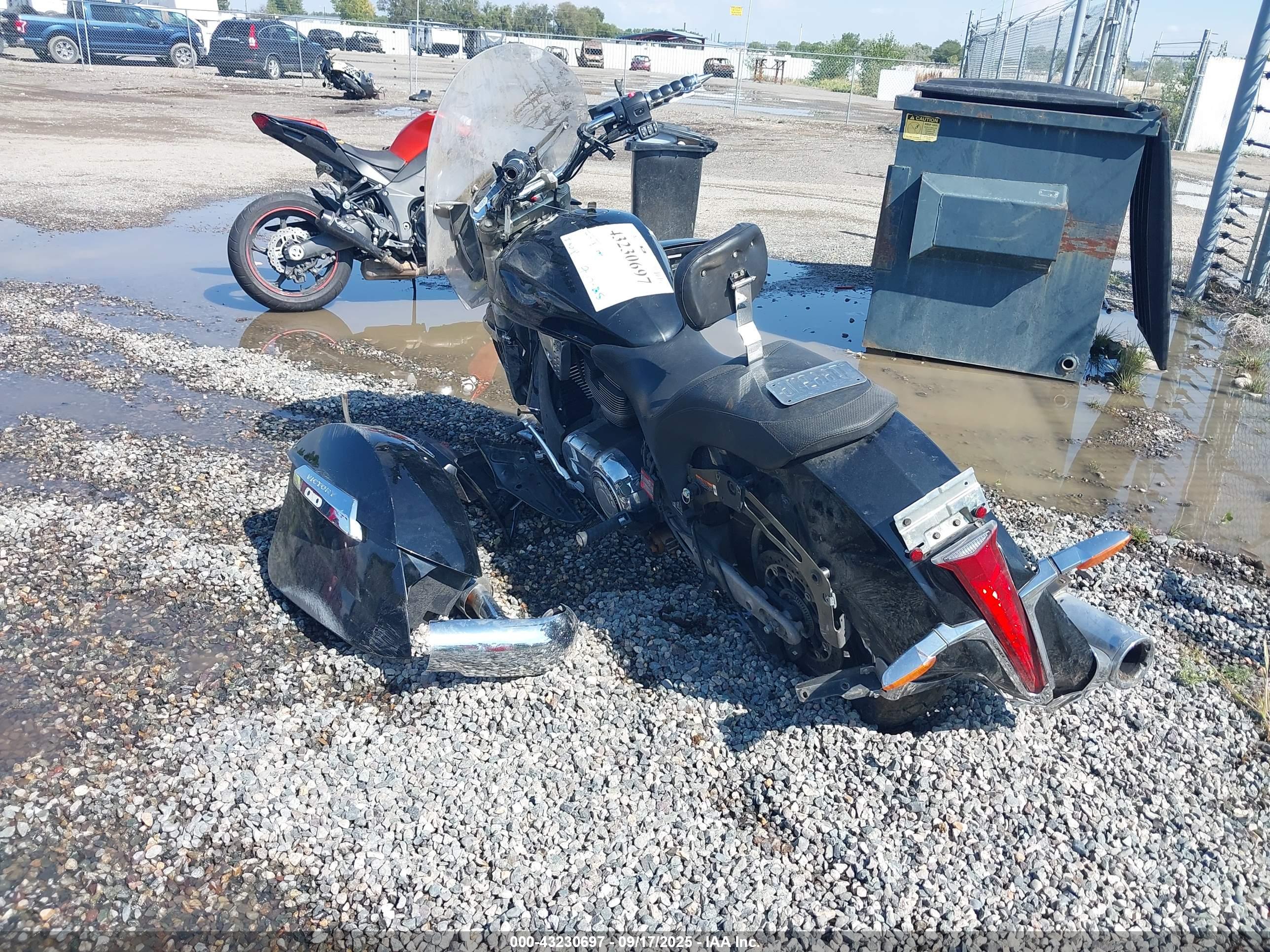 VICTORY MOTORCYCLES image 3