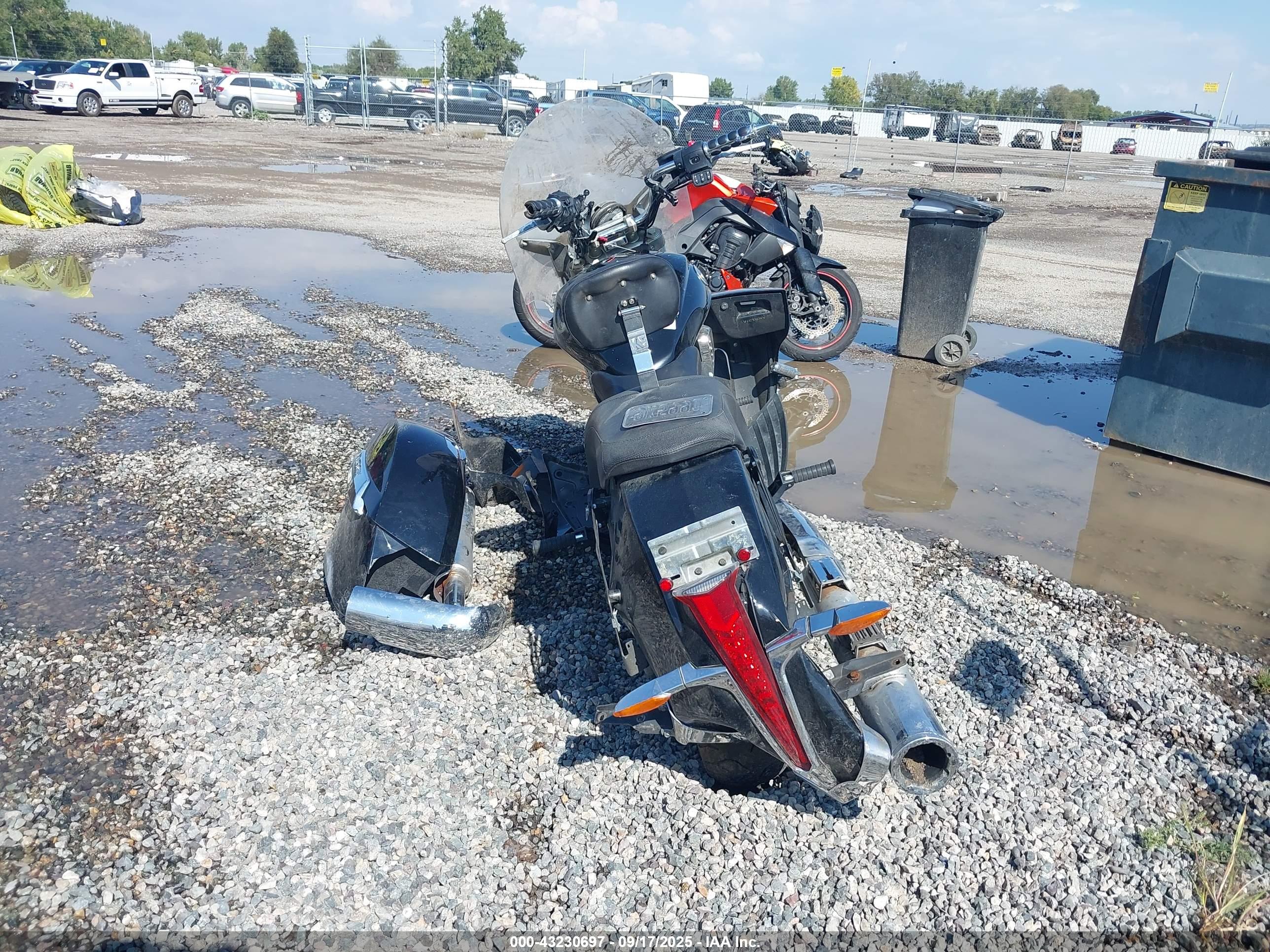 VICTORY MOTORCYCLES image 6