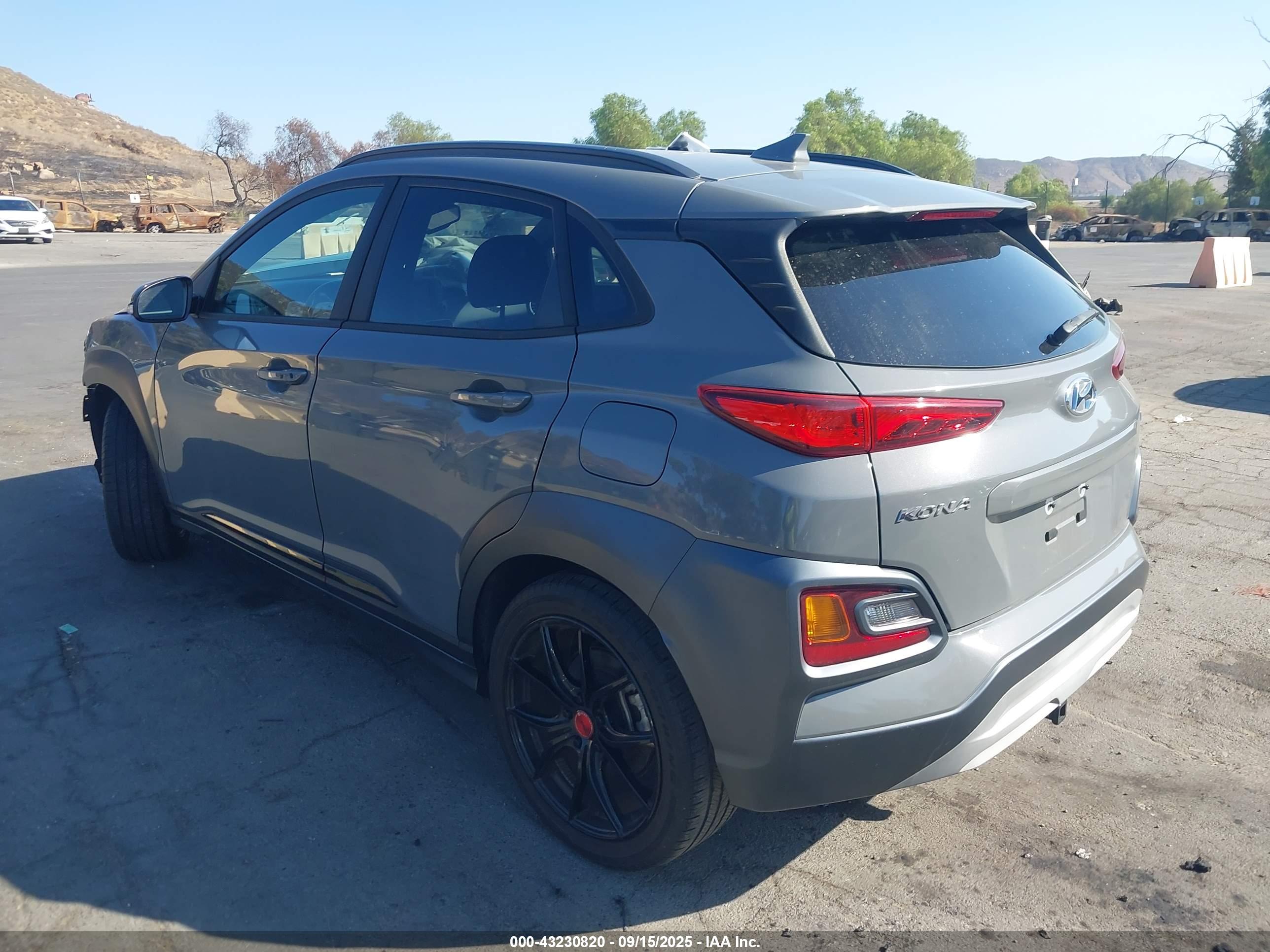 HYUNDAI KONA image 3