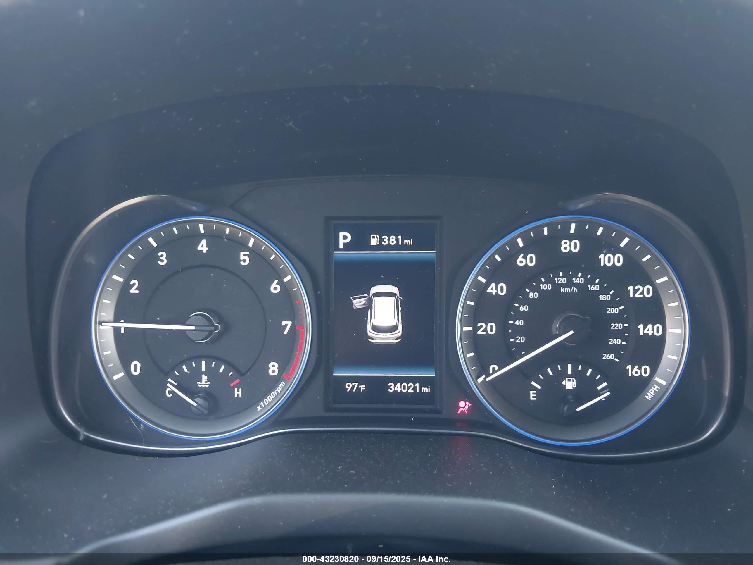HYUNDAI KONA image 7