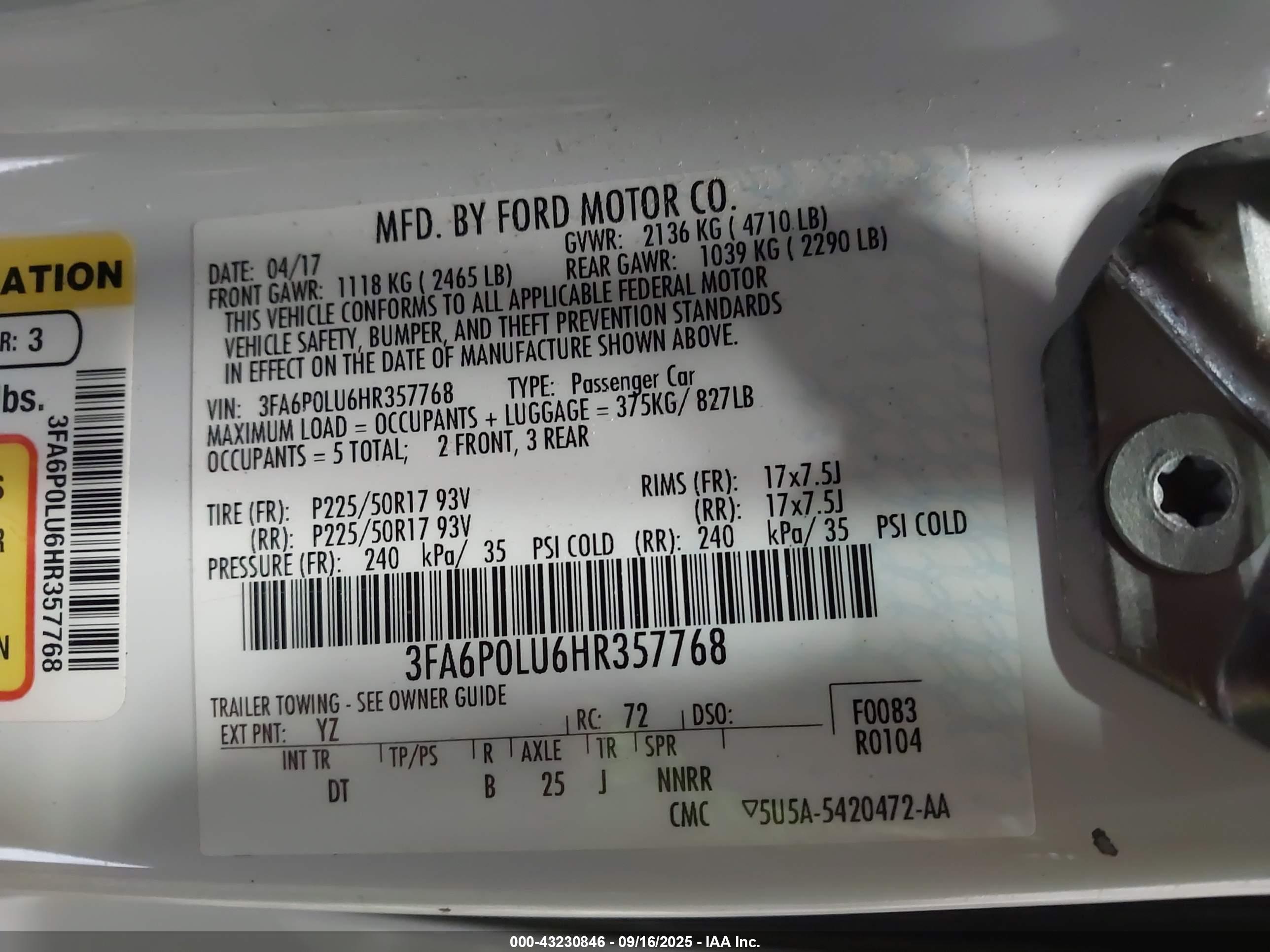 FORD FUSION image 9