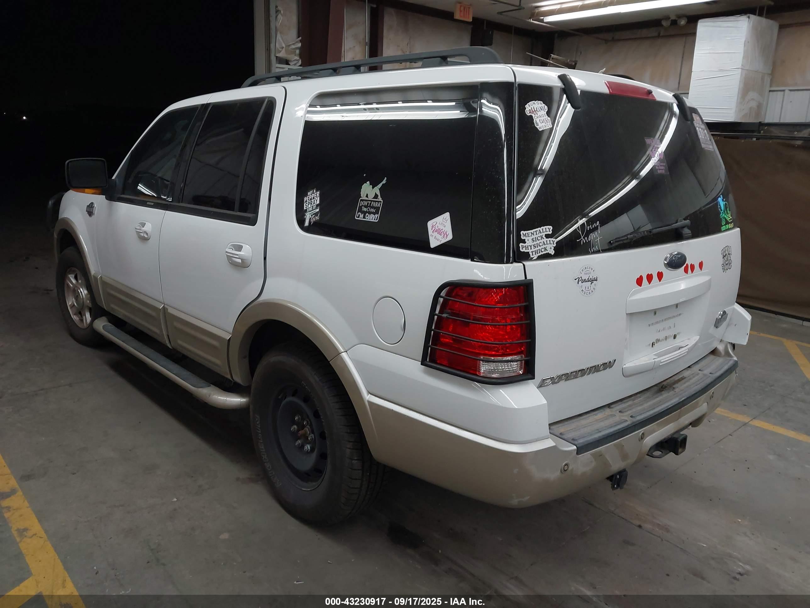 FORD EXPEDITION image 3